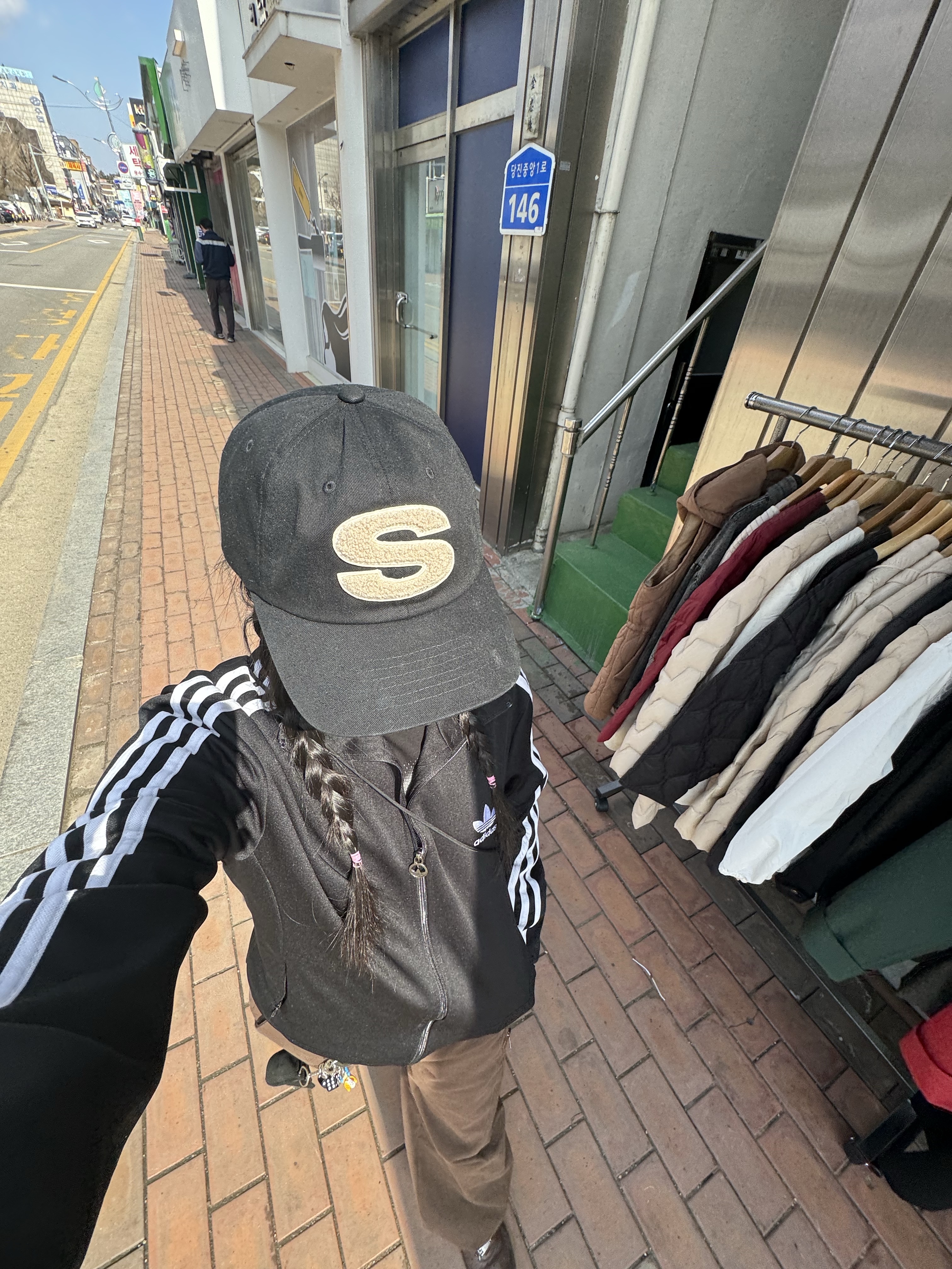 Stussy Chenille S Low Pro Cap Shadow 착용 스타일 - 3