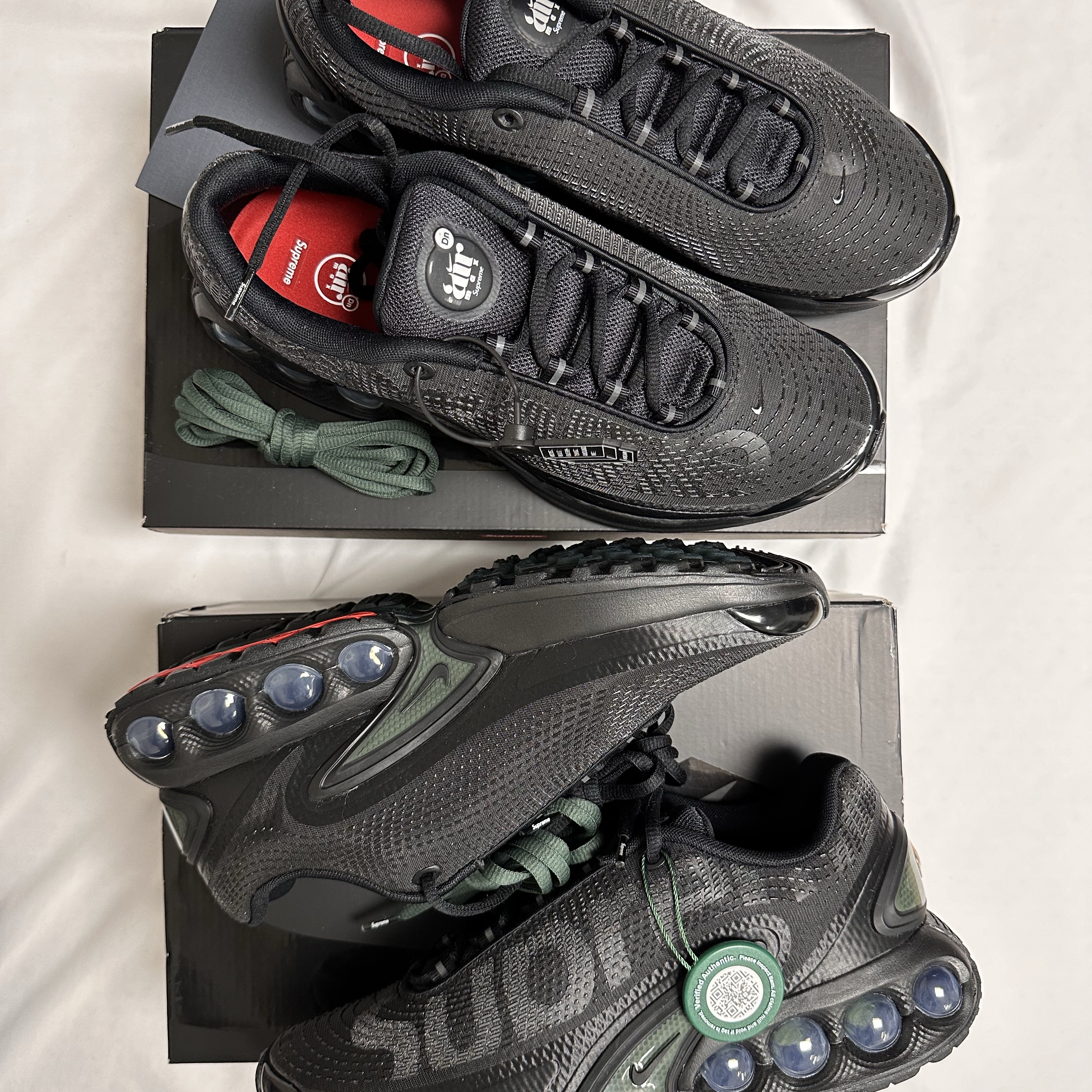 Nike x Supreme Air Max DN SP Black Galactic Jade 착용 스타일