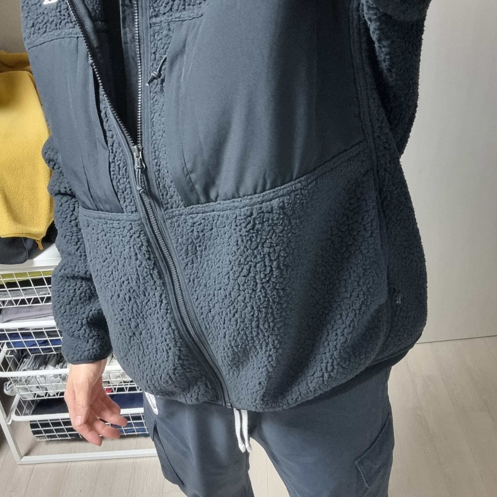 Nike ACG Arctic Wolf Full Zip Top Black Anthracite - Asia 착용 스타일
