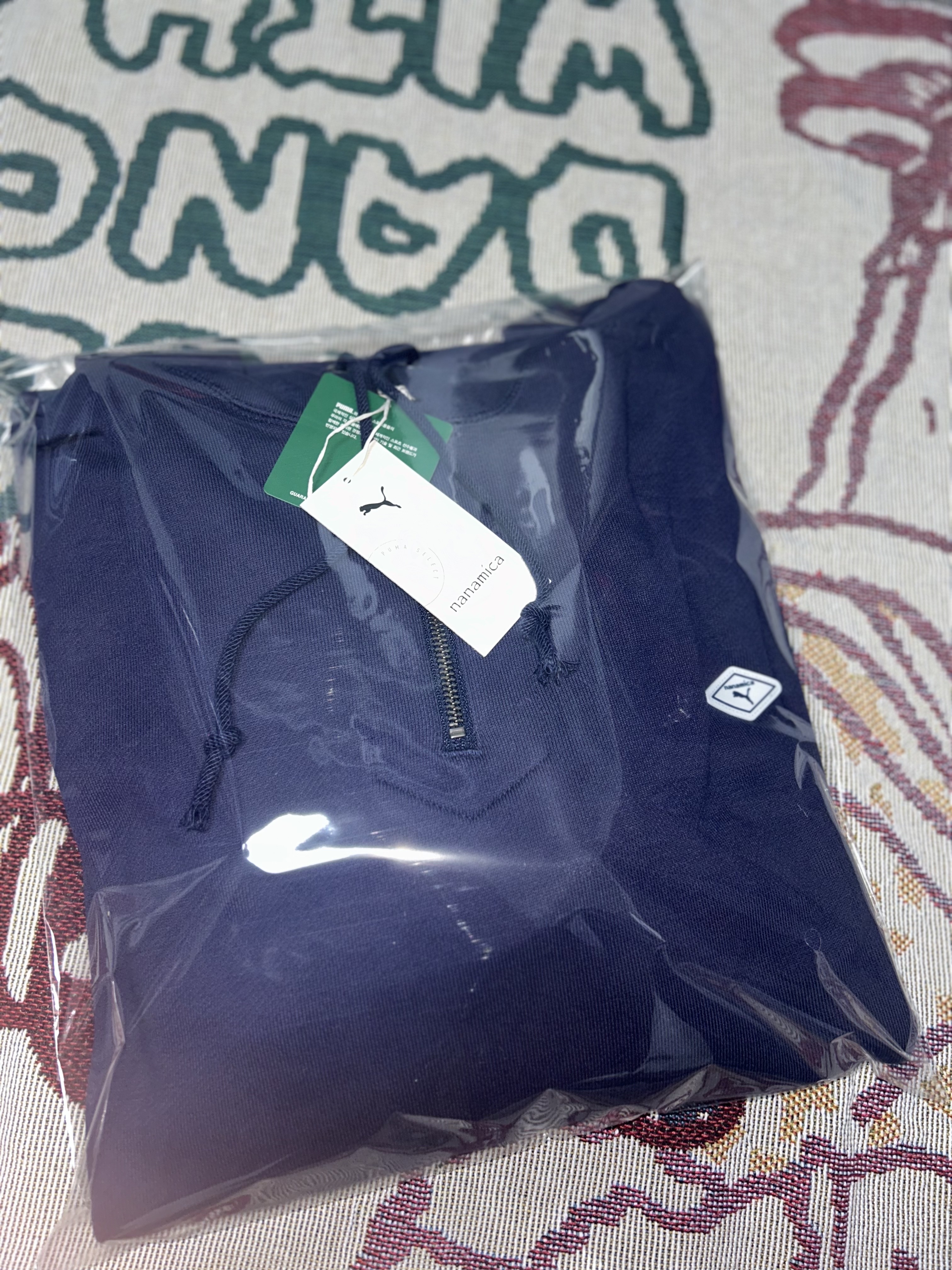 Puma x Nanamica Hoodie Puma Navy 착용 스타일 - 5