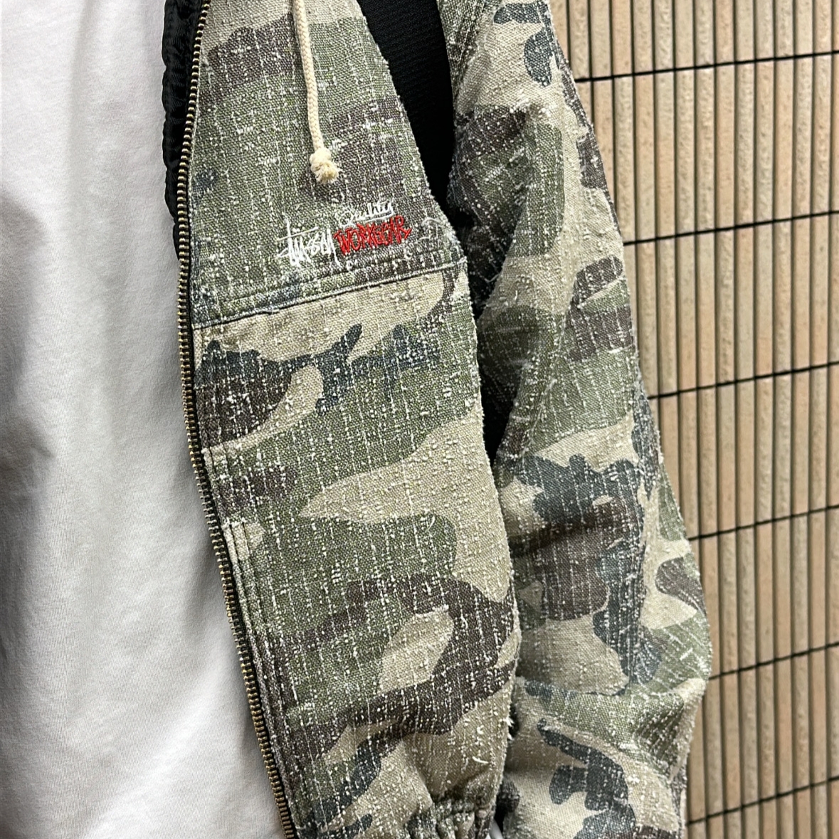 Stussy Work Jacket Camo Canvas Needlepunch Woodland Camo 착용 스타일