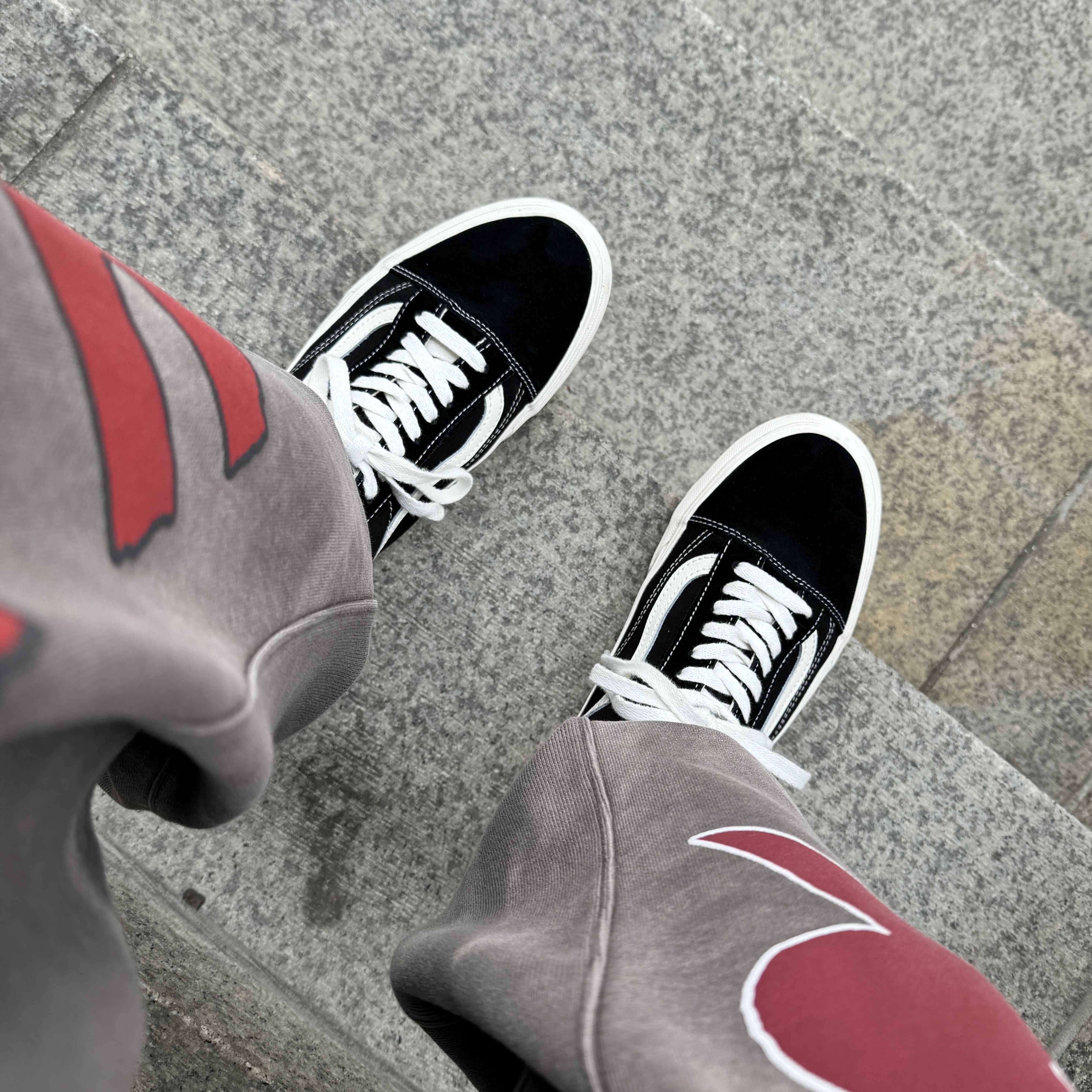 Vans Old Skool VR3 Black Marshmallow 착용 스타일