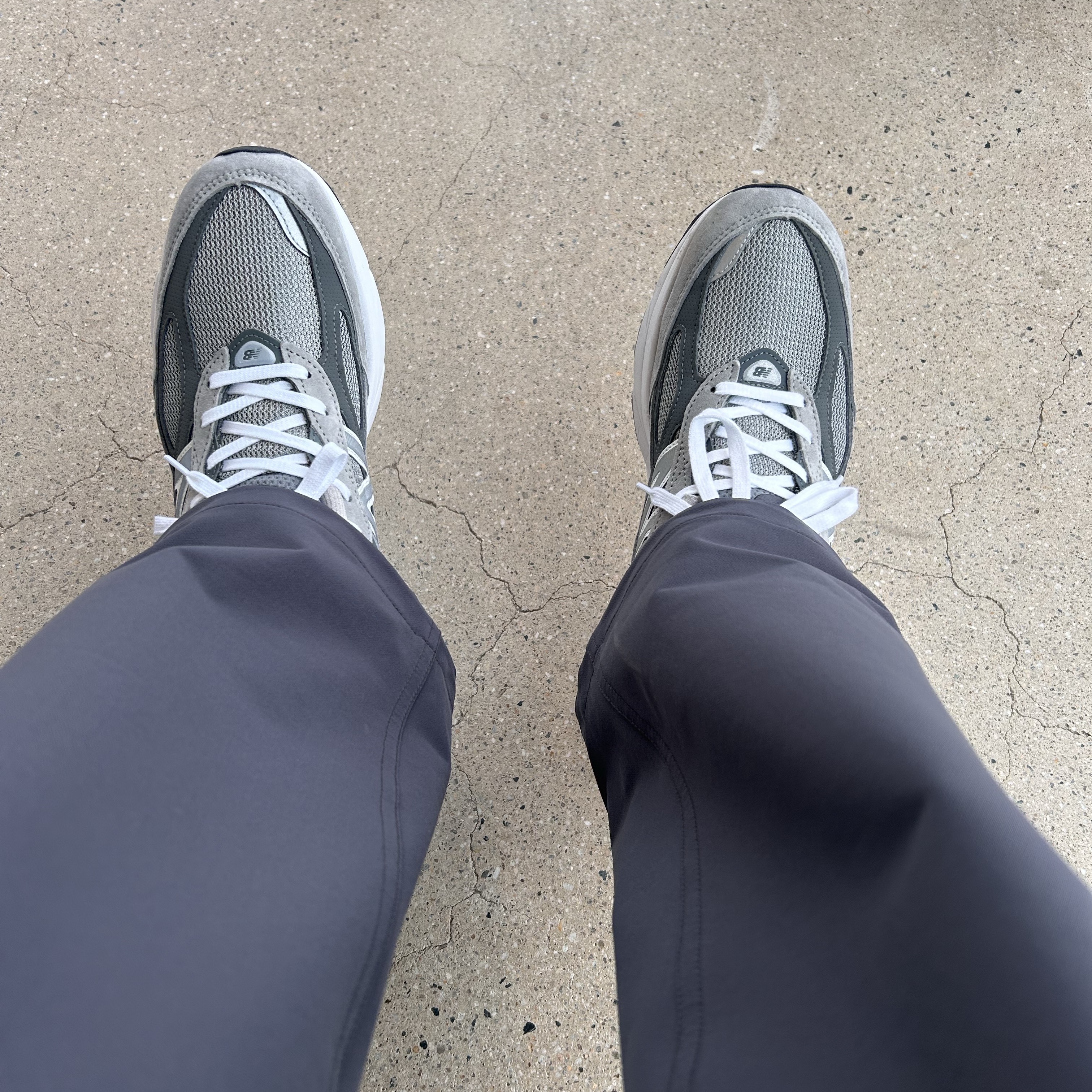 New Balance 990v6 Made in USA Grey - D Standard 착용 스타일 - 4