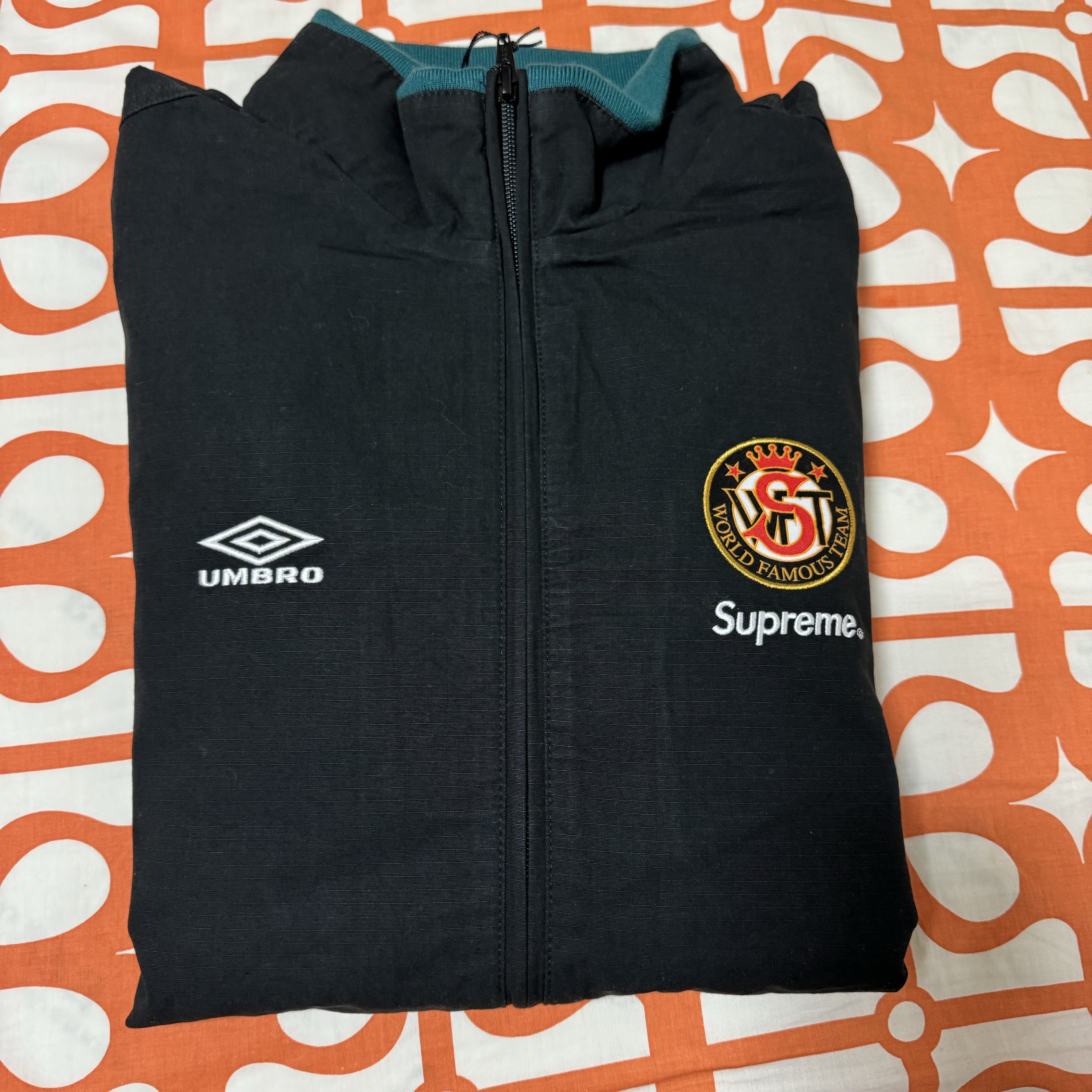Supreme x Umbro Cotton Ripstop Track Jacket Black - 23FW 착용 스타일