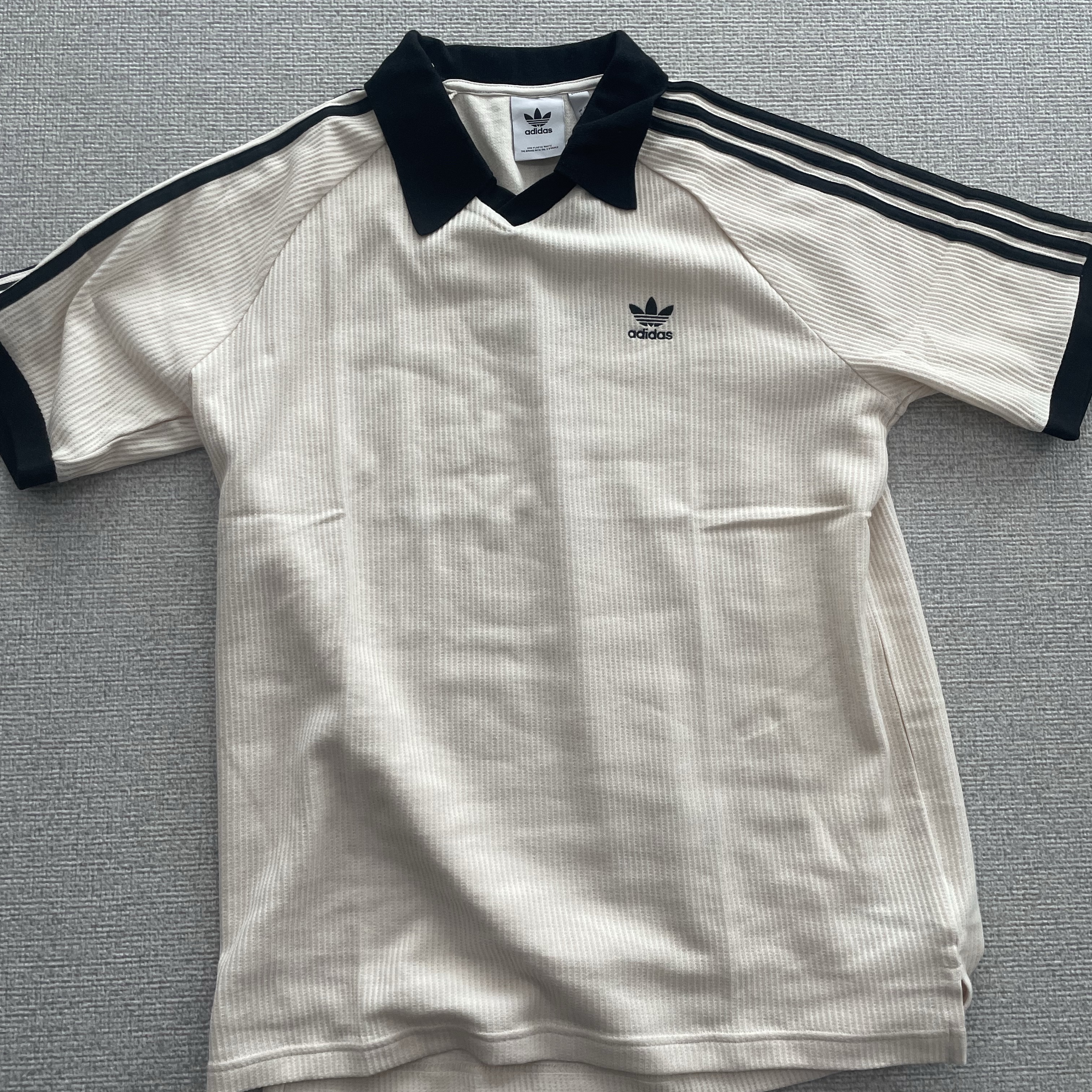 Adidas Adicolor Classics Waffle Polo Shirt Wonder White - US Sizing 착용 스타일
