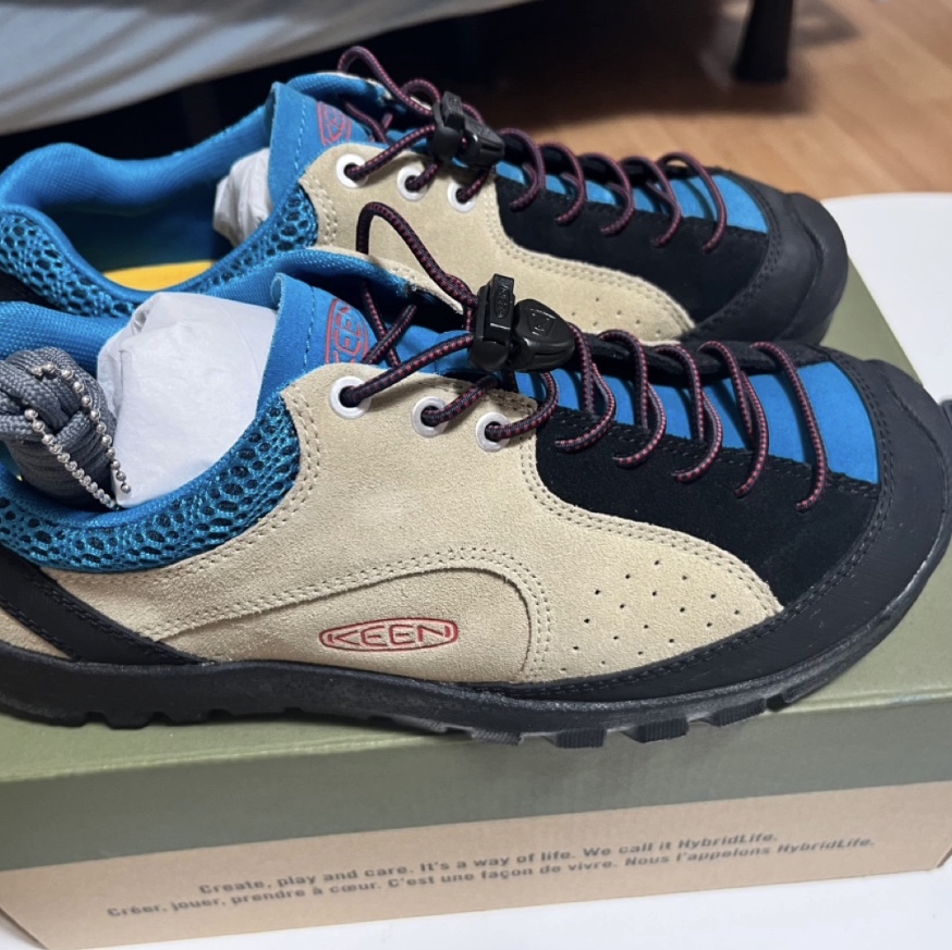 Keen Jasper Rocks SP Sneakers Beige 착용 스타일