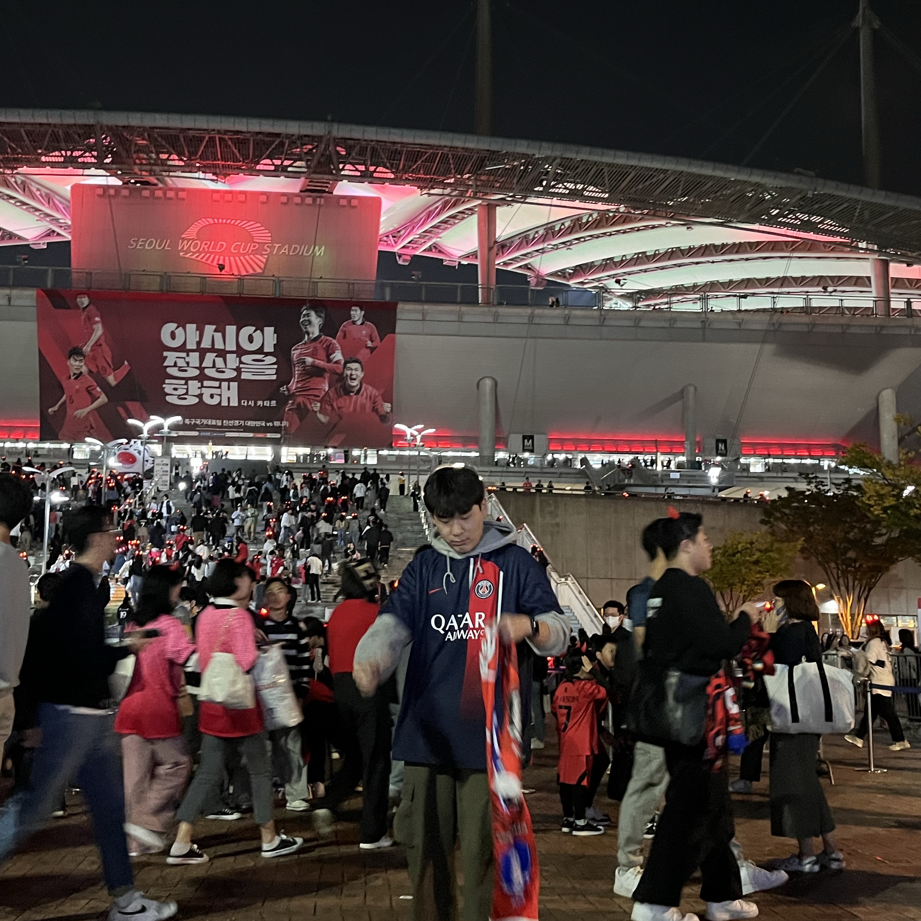 Nike Paris Saint-Germain 2023/24 Dri-Fit Stadium Home Jersey Midnight Navy (Non Marking Ver.) 착용 스타일 - 2