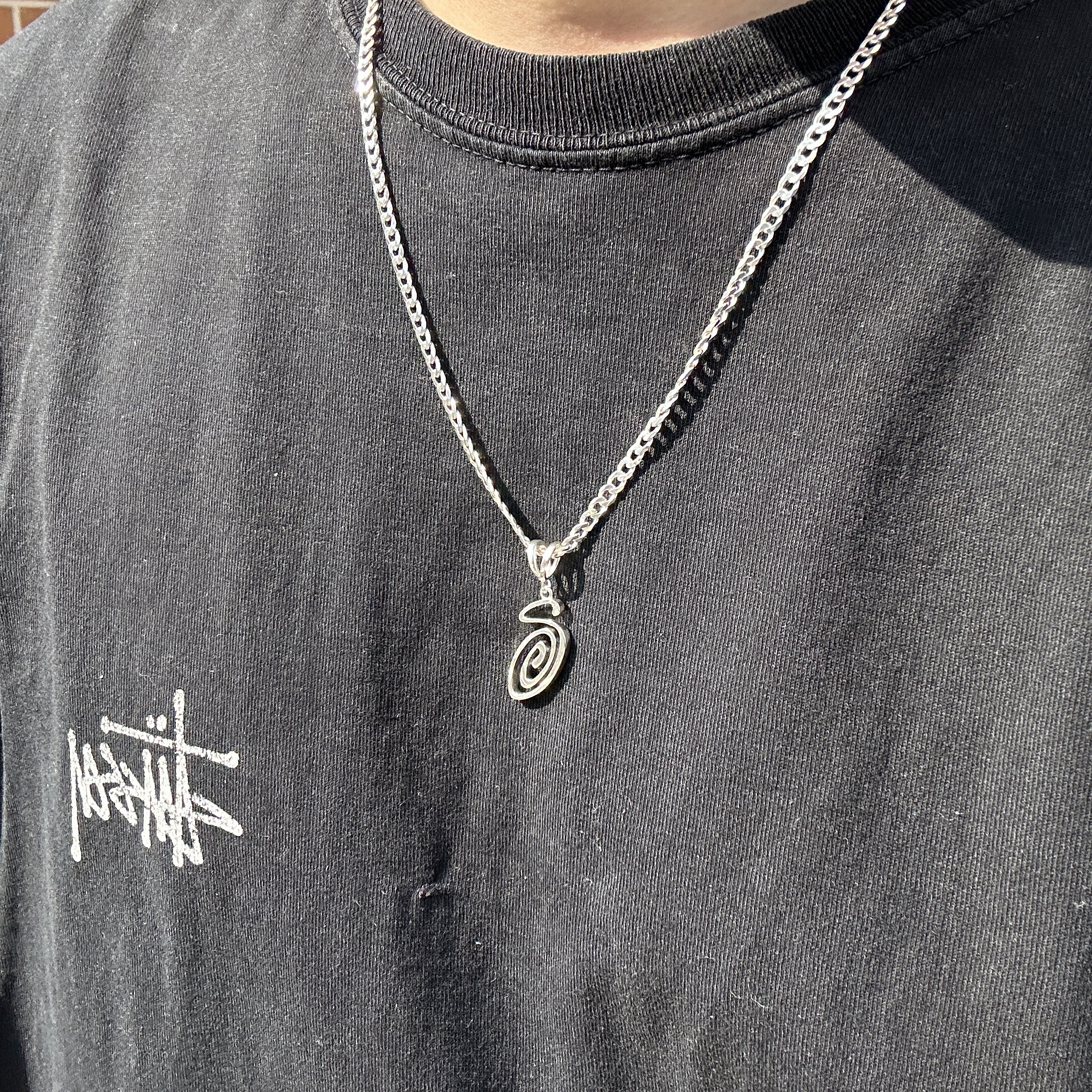 Stussy Swirly S Chain Sterling Silver 착용 스타일