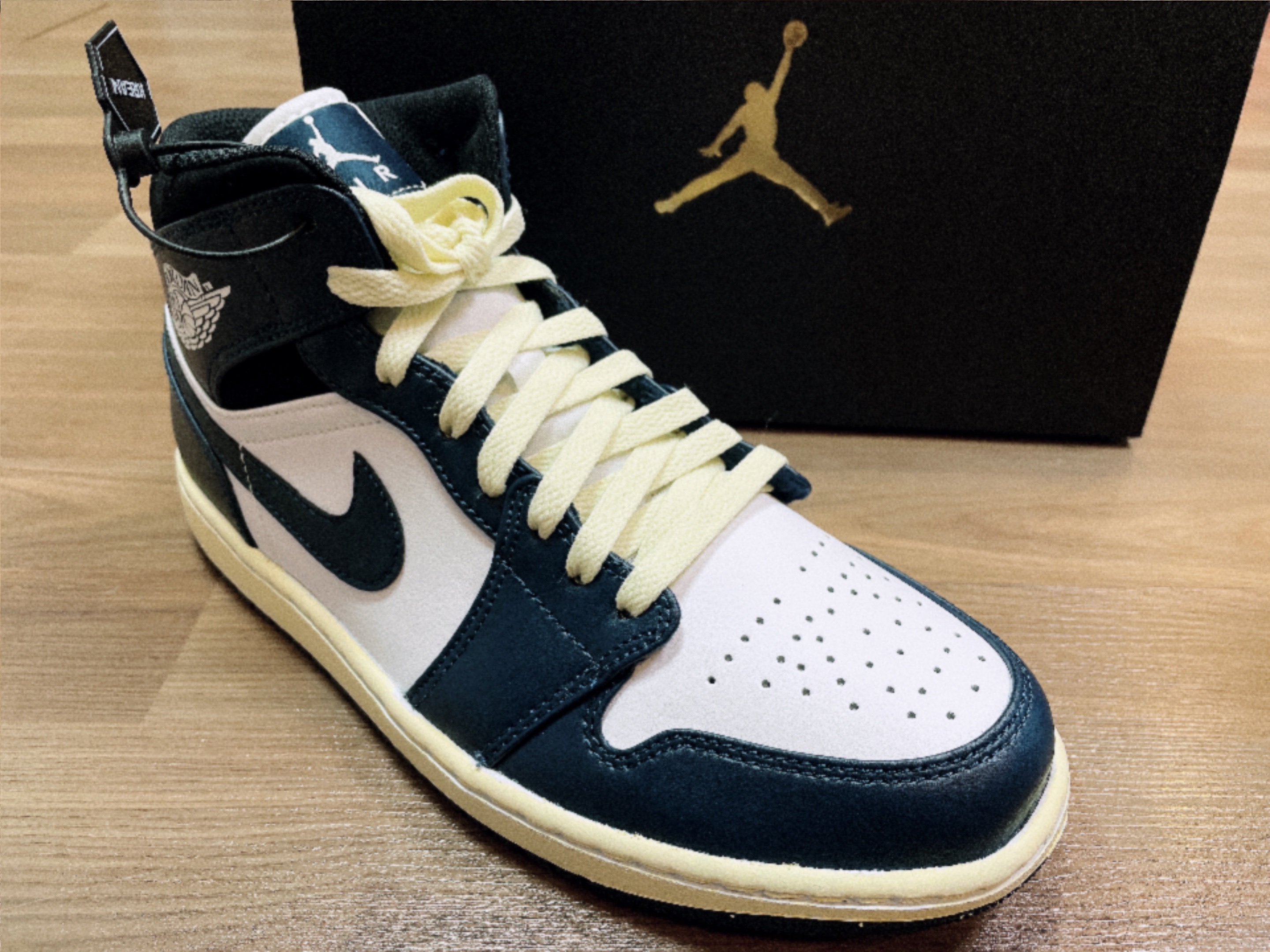 Jordan 1 Mid Dark Teal 착용 스타일 - 1