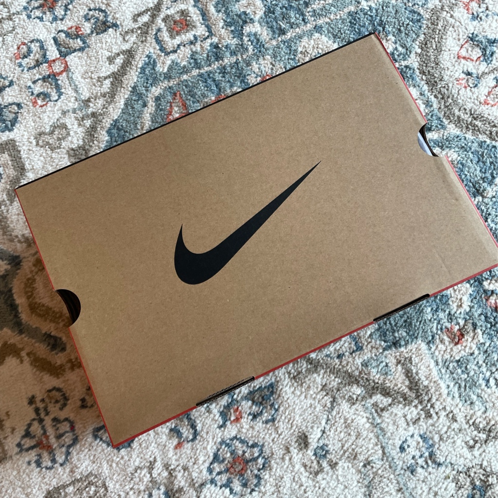 Nike Air Force 1 Low Retro Color of the Month Oil Green 착용 스타일 - 3