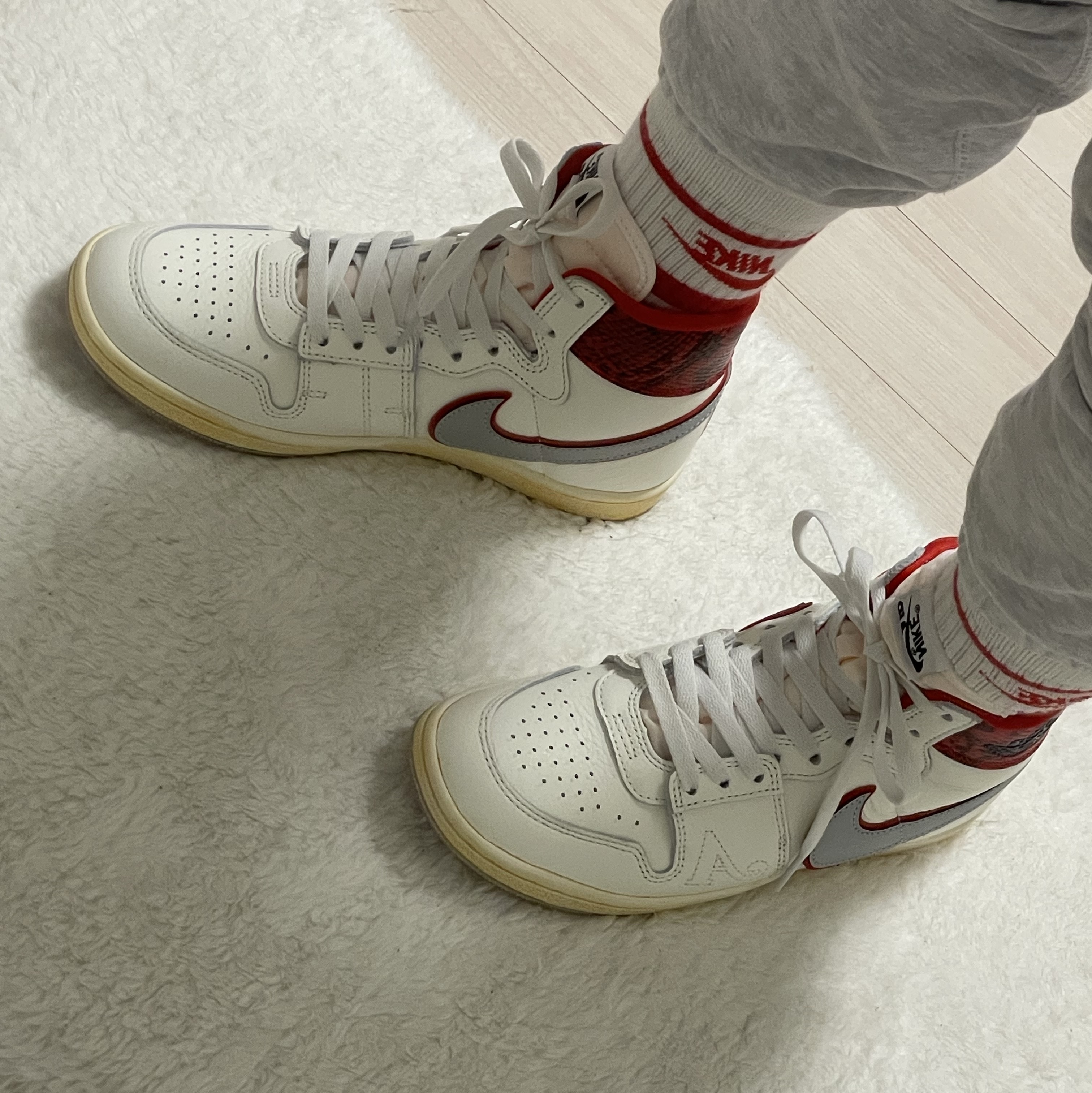 Jordan x Awake NY Air Ship PE SP Sail University Red 착용 스타일 - 3