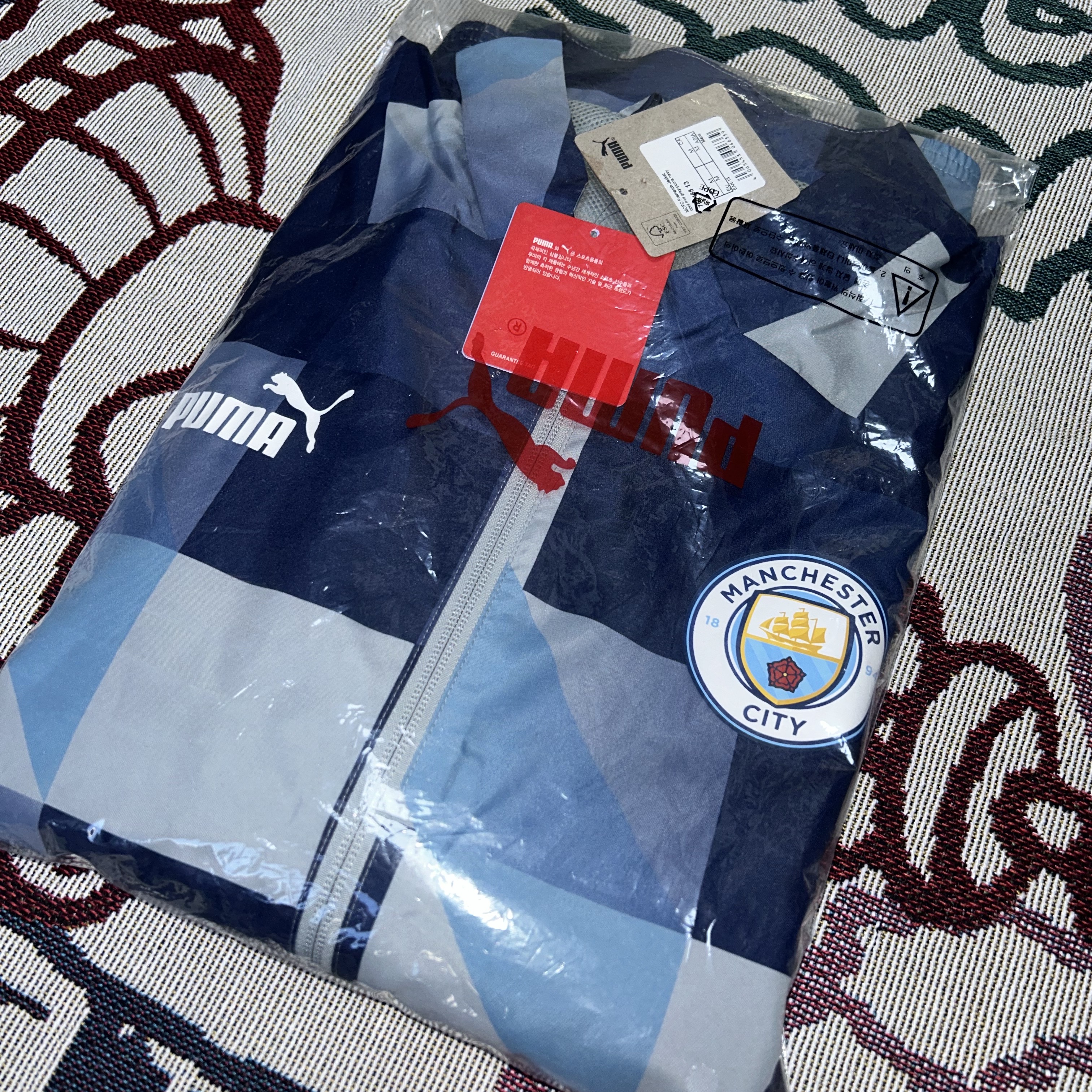 Puma 2022/23 Manchester City Prematch Jacket Cool Mid Gray Navy 착용 스타일 - 6