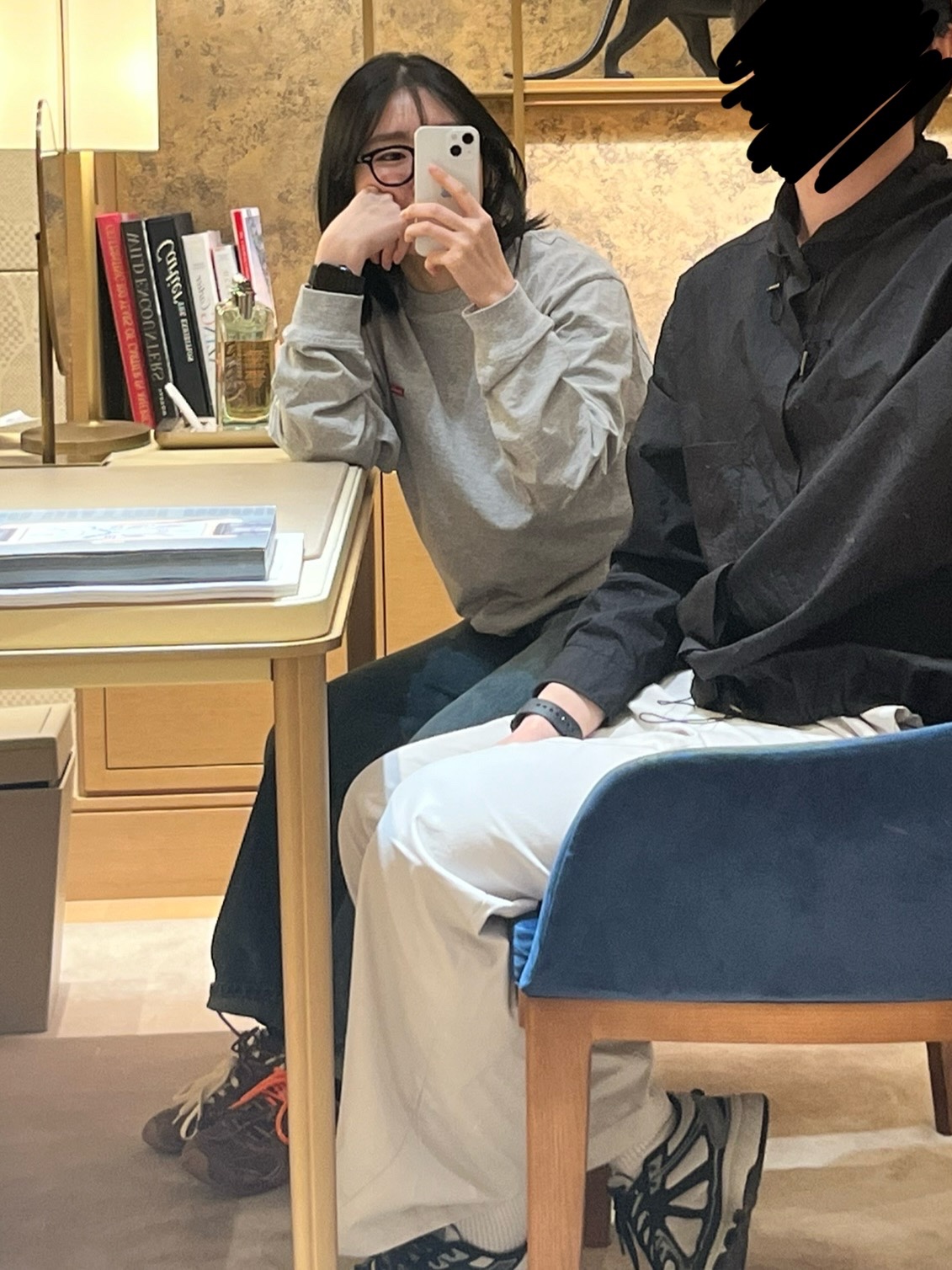(W) New Balance x Miu Miu 530 Suede Mesh Sneakers Cinnamon, The Row Half Moon Bag in Smooth Calfskin Leather Black 착용 스타일 - 3