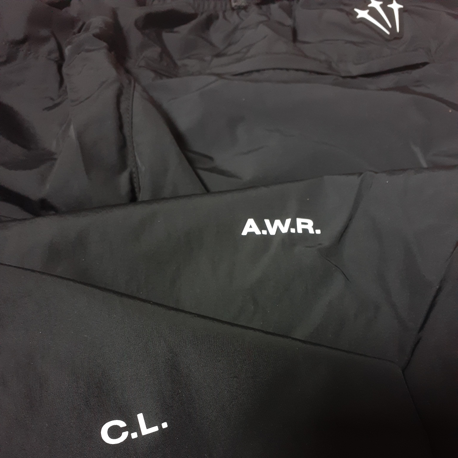 Nike x Drake Nocta Woven Track Pants Black (FN7668-010) 착용 스타일 - 5