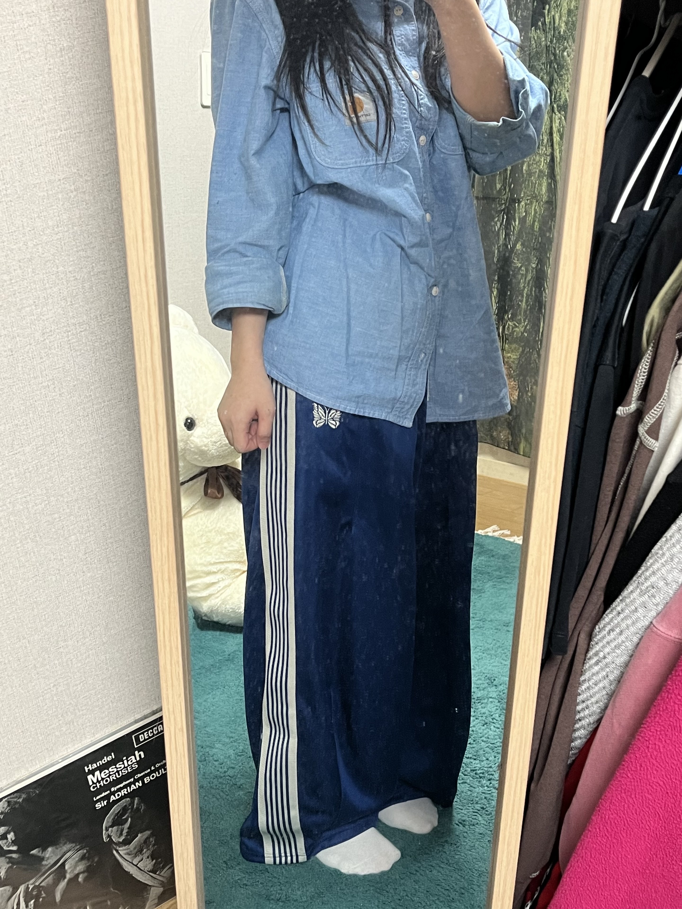 Needles H.D. Track Pants Poly Smooth Royal, Carhartt WIP Clink Shirt Wax 착용 스타일 - 1