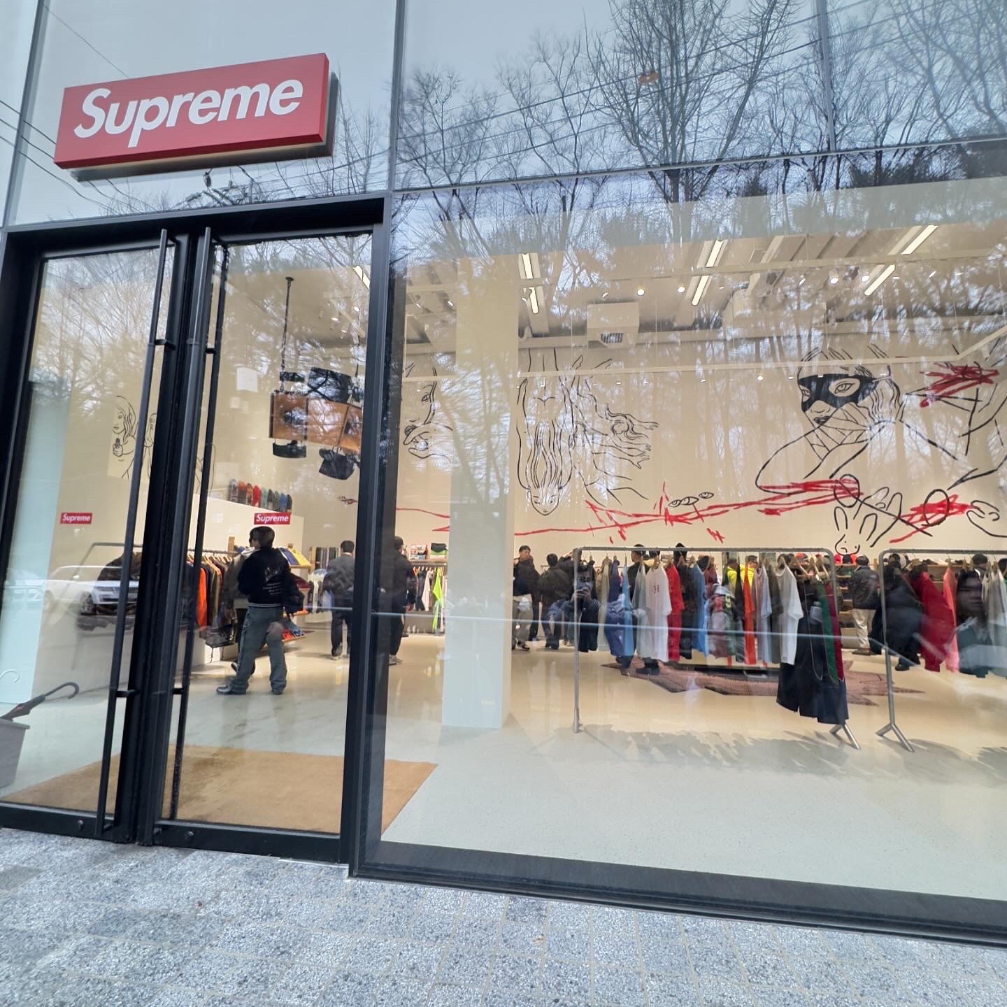 Supreme Washed Chino Twill Camp Cap Natural - 24SS 착용 스타일 - 1