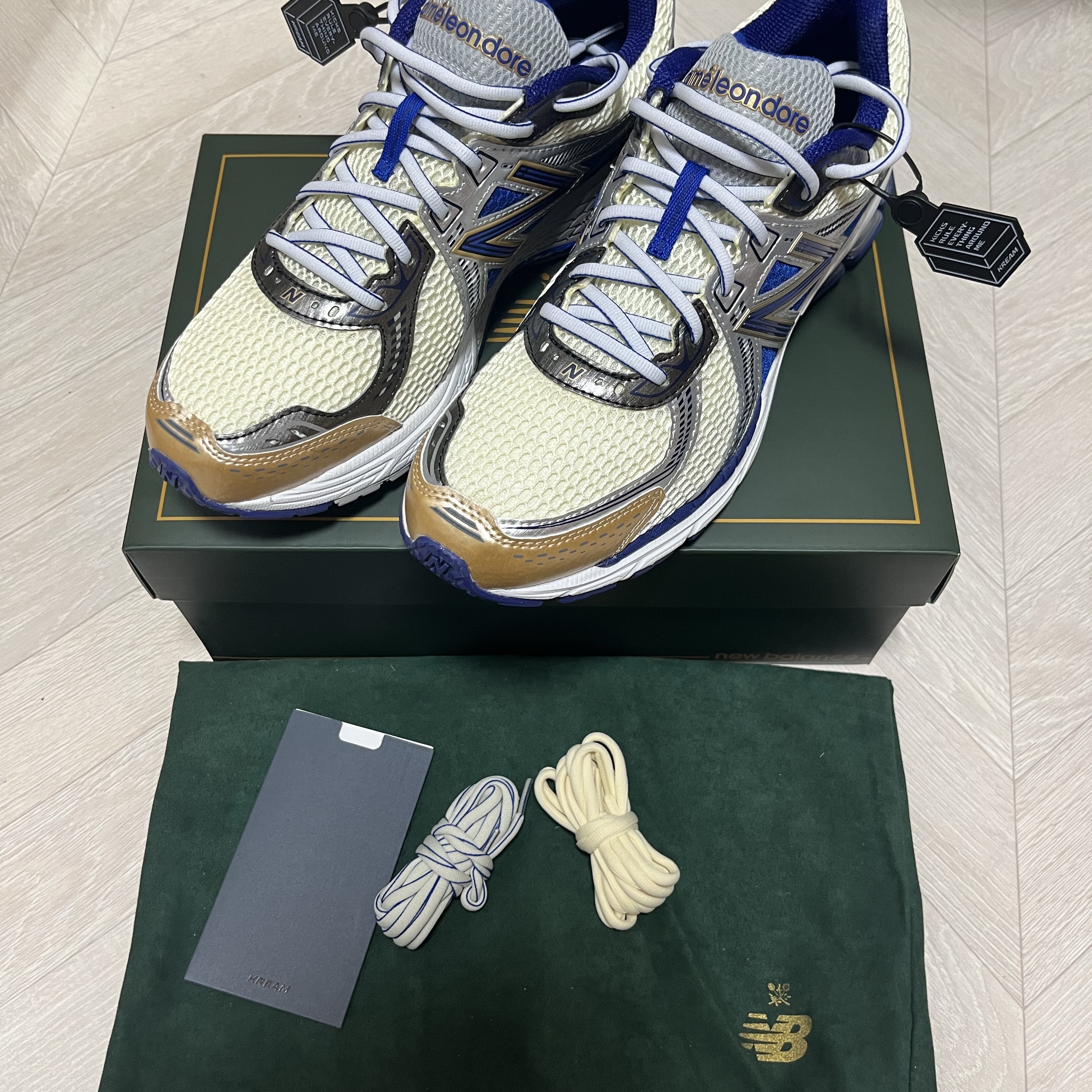 New Balance x Aime Leon Dore 860v2 Blue 착용 스타일