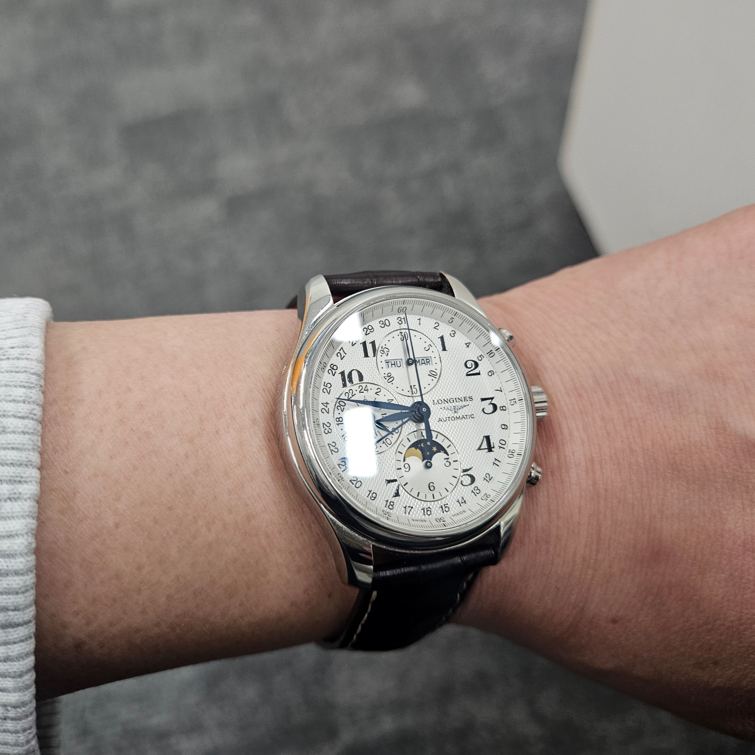 Longines Master Collection Automatic 40mm Stainless Steel Silver Barleycorn 착용 스타일