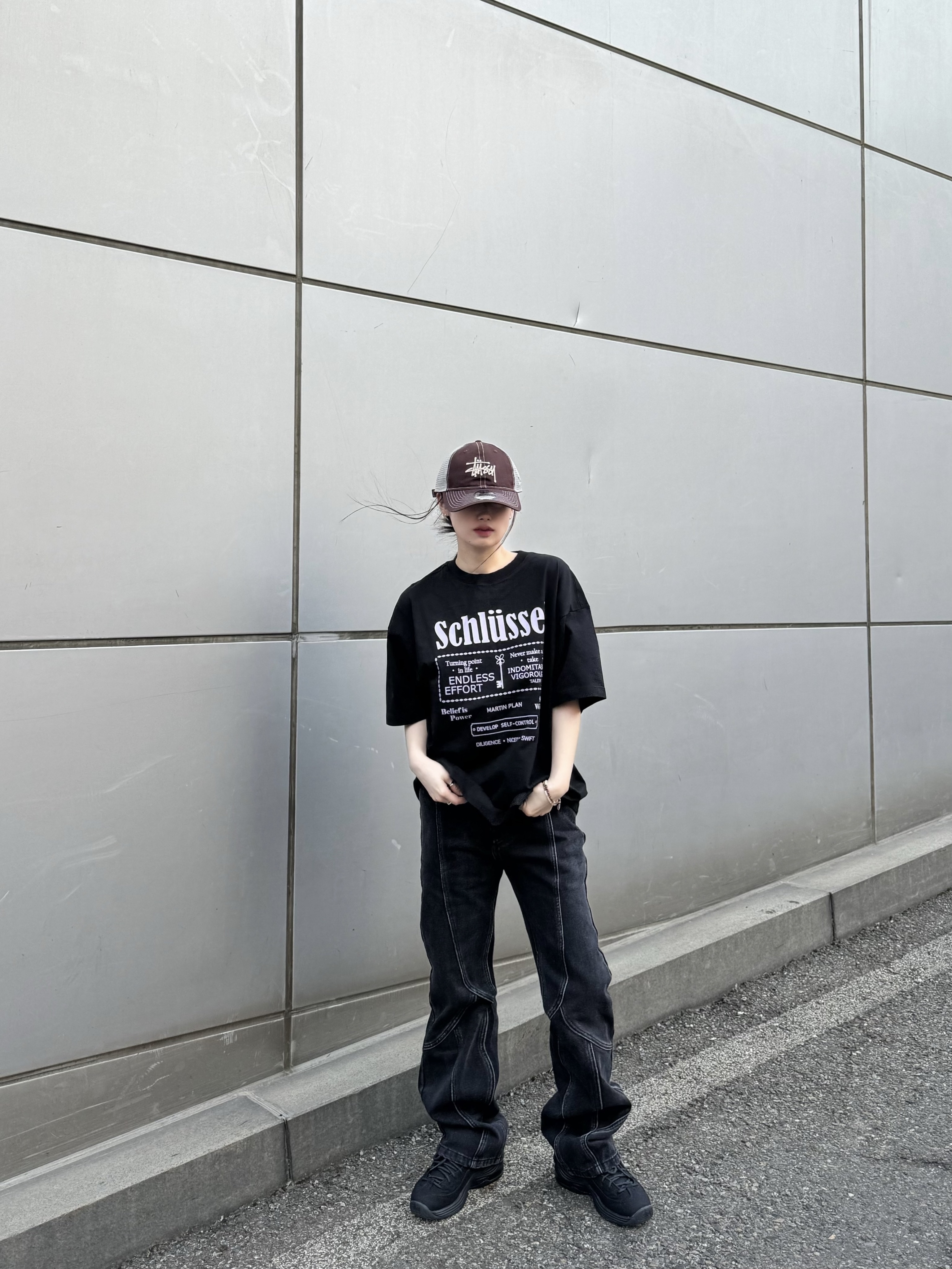 Nike x Stussy Air Penny II Black, Stussy New Era 9twenty Basic Trucker Brown 착용 스타일 - 3