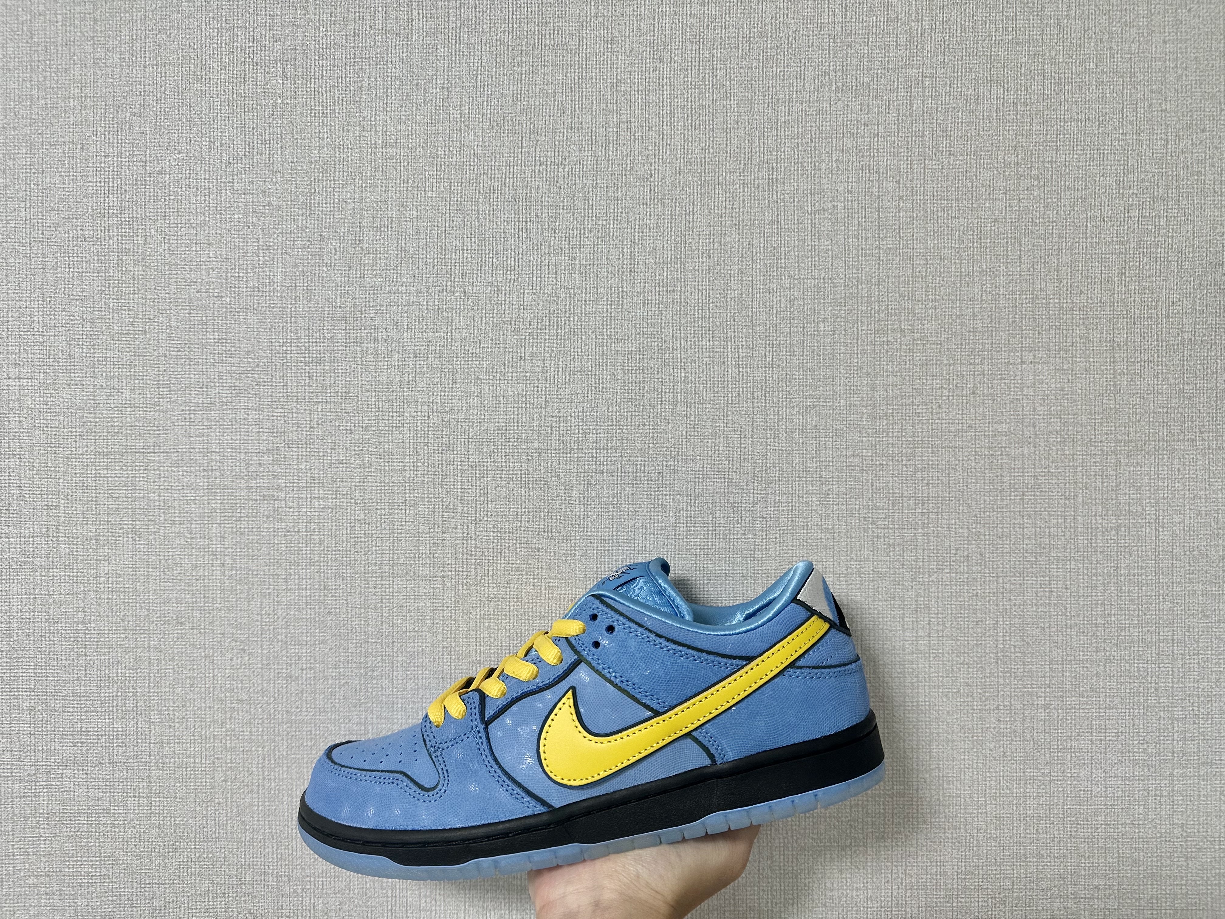 Nike x The Powerpuff Girls SB Dunk Low Pro QS Bubbles 착용 스타일 - 2