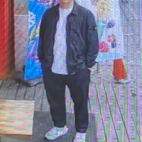 Stone Island 10723 Garment Dyed Crinkle Reps Recycled Nylon Jacket Black - 23FW 착용 스타일