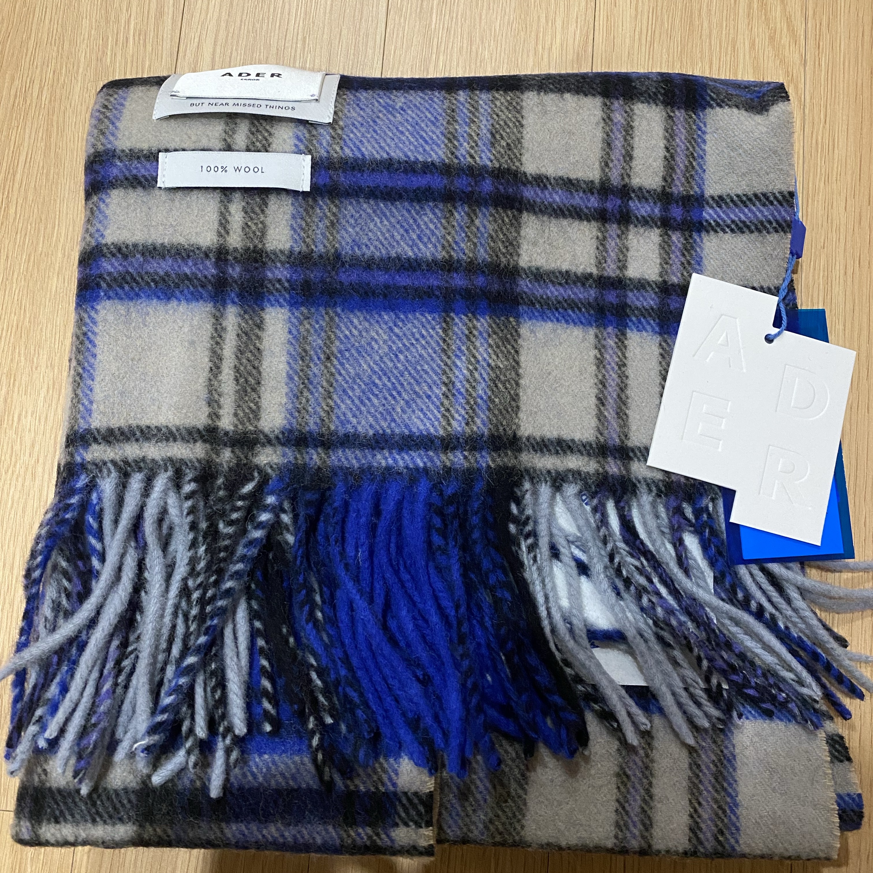 Ader Error Revint Plaid Muffler Z-Blue 착용 스타일