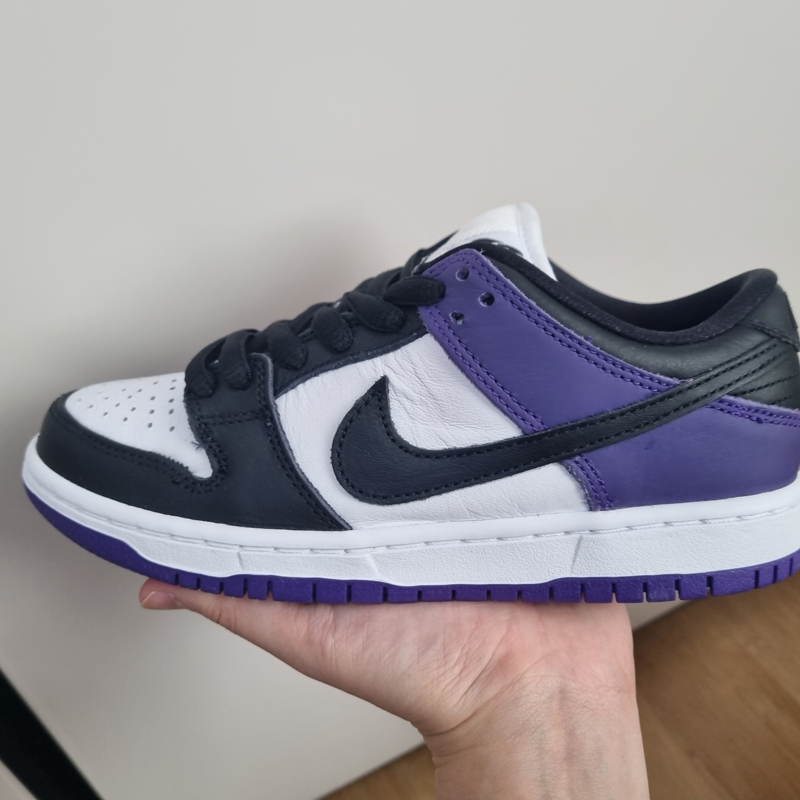 Nike SB Dunk Low Pro Court Purple 착용 스타일