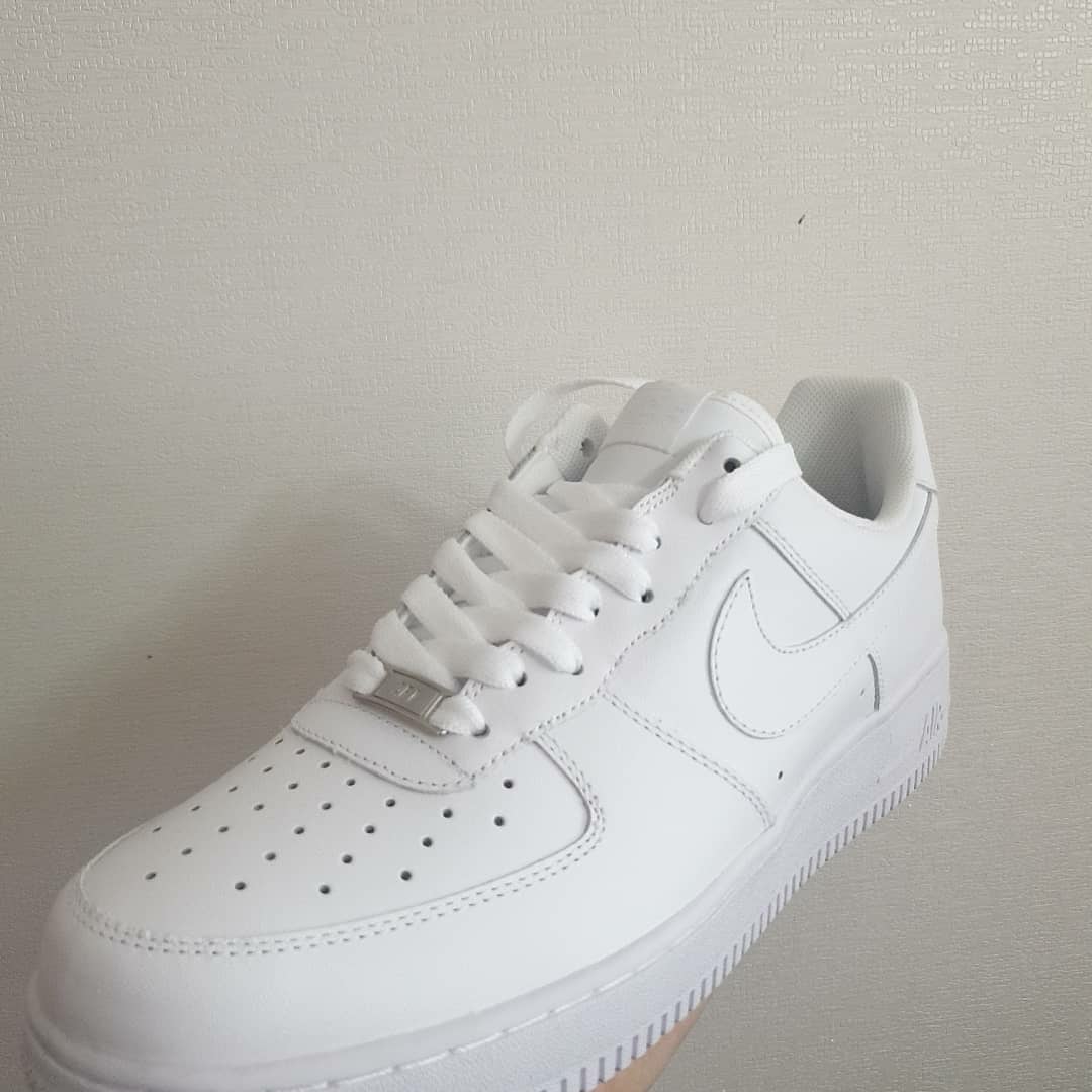 Nike Air Force 1 '07 Low White 착용 스타일 - 3