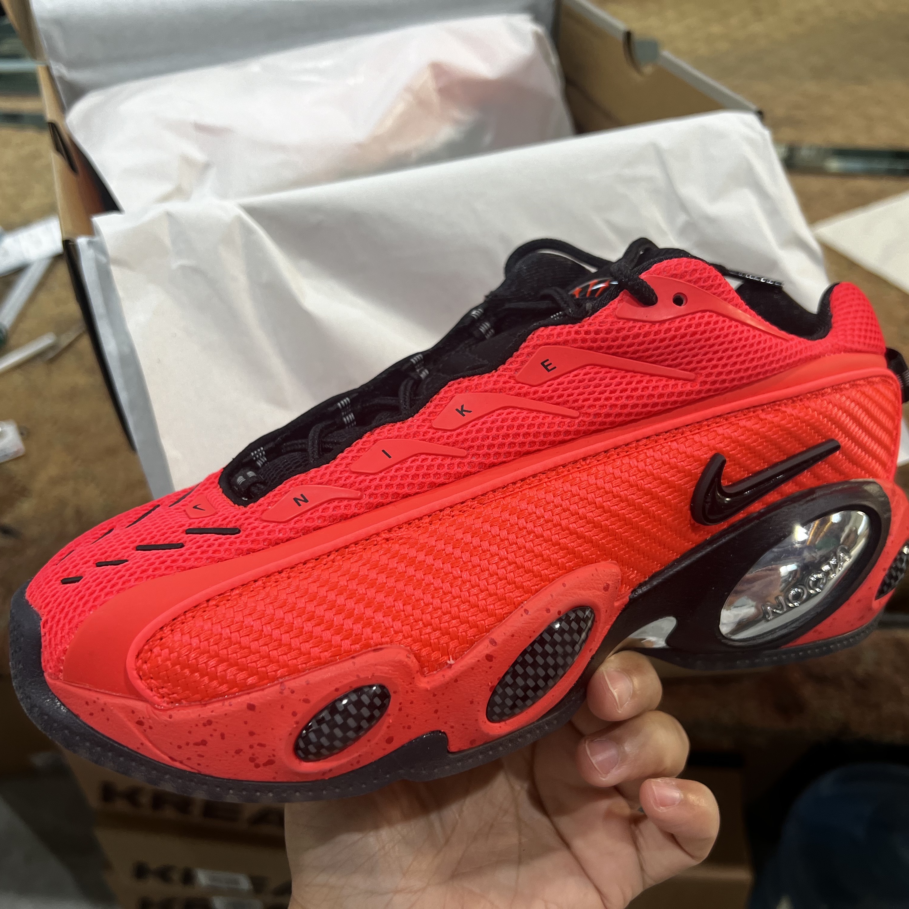 Nike x Drake Nocta Glide Bright Crimson 착용 스타일
