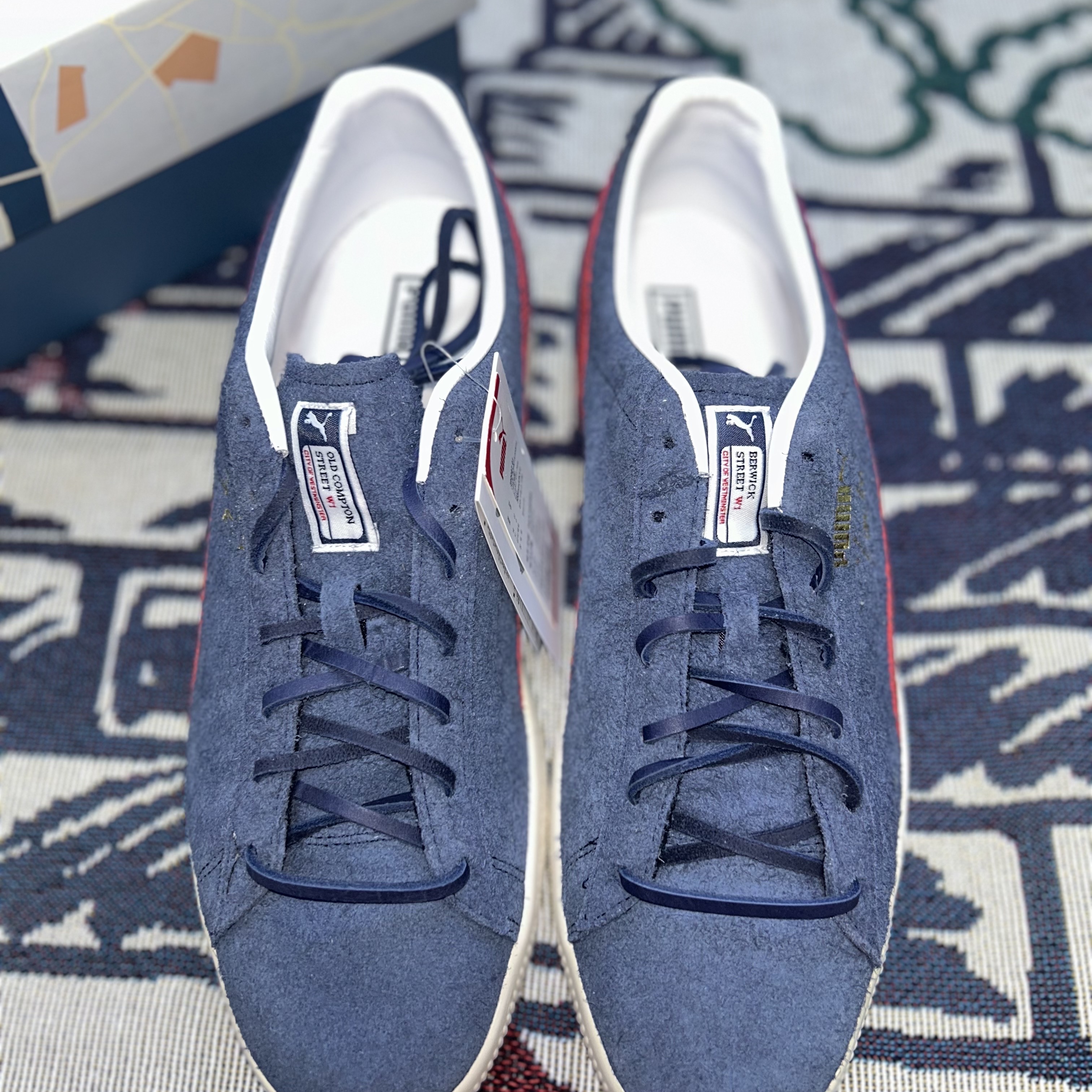 Puma Clyde Soho London New Navy Dark Red 착용 스타일 - 2