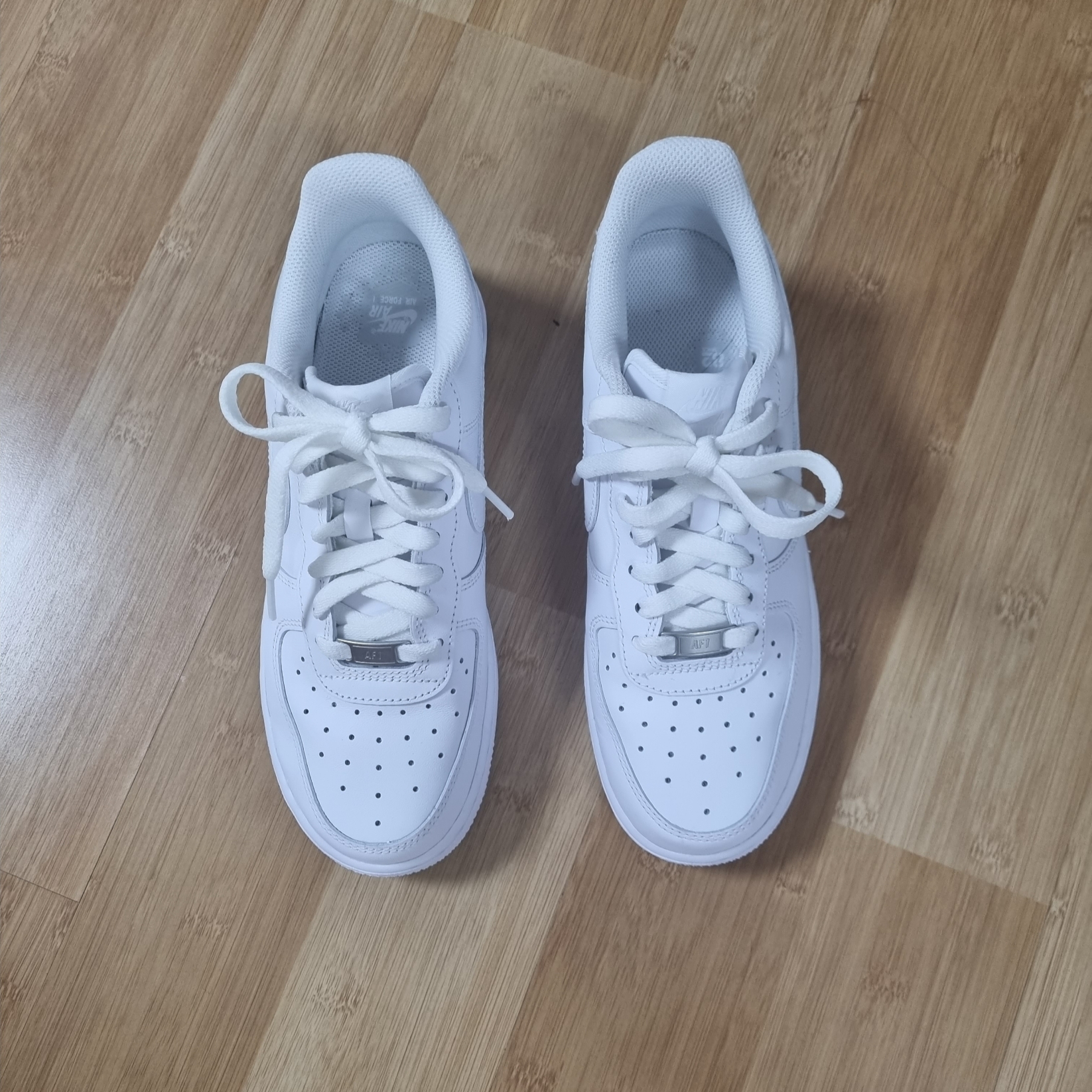 Nike Air Force 1 '07 Low White 착용 스타일