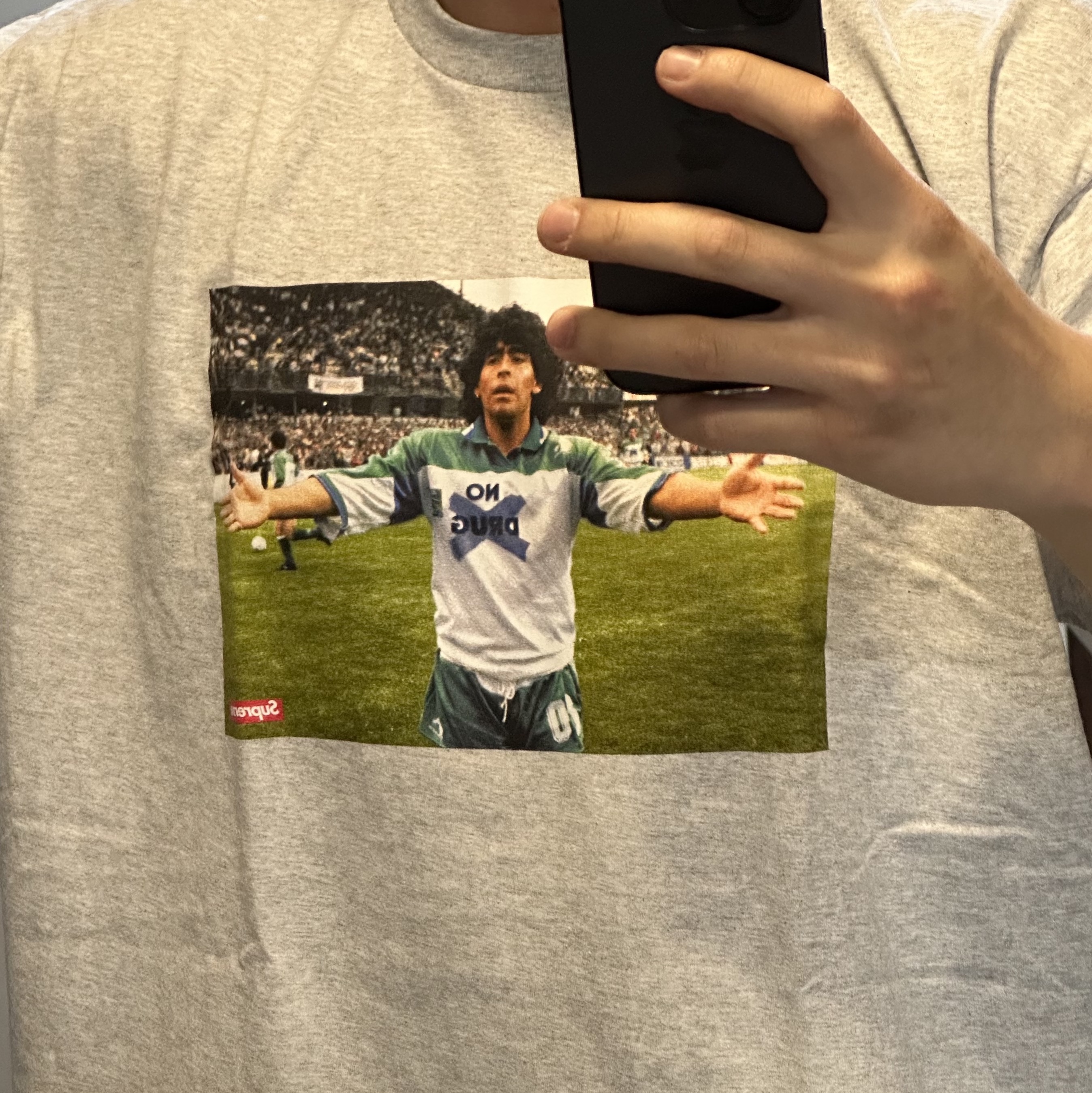 Supreme Maradona T-Shirt Ash Grey - 24SS 착용 스타일