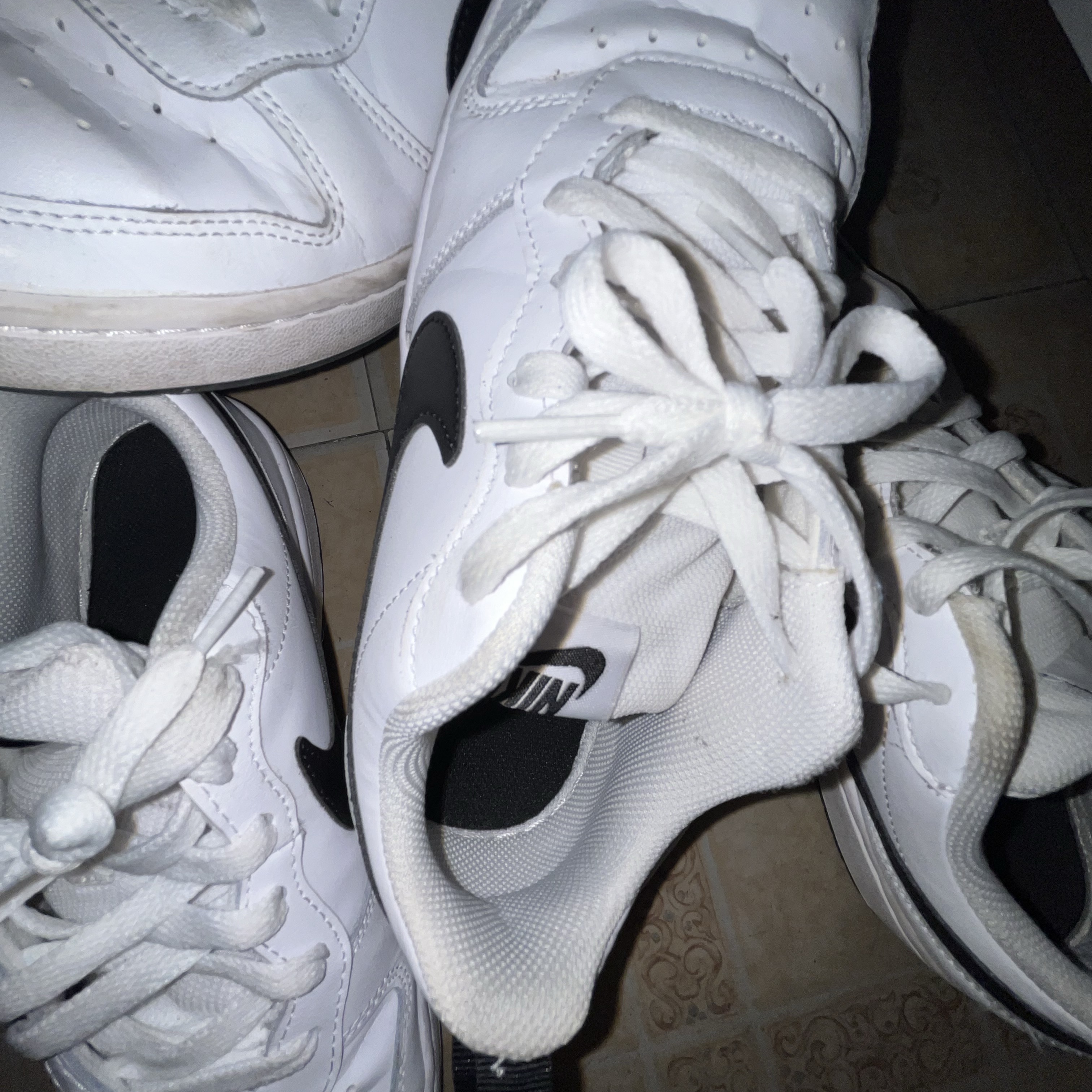 (GS) Nike Court Borough Low 2 White Black 착용 스타일 - 3