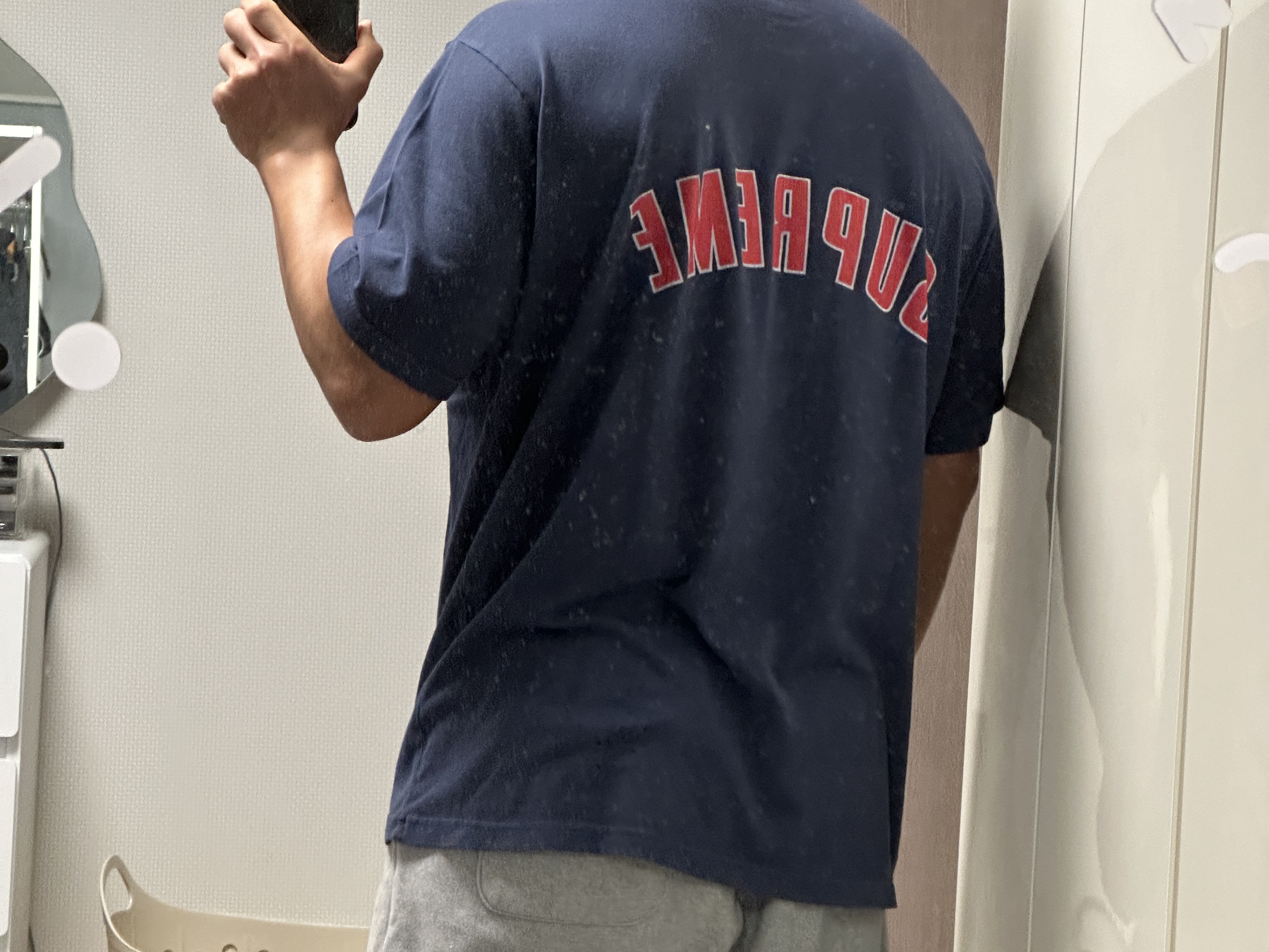 Supreme Cracked Arc S/S Top Navy - 24SS 착용 스타일