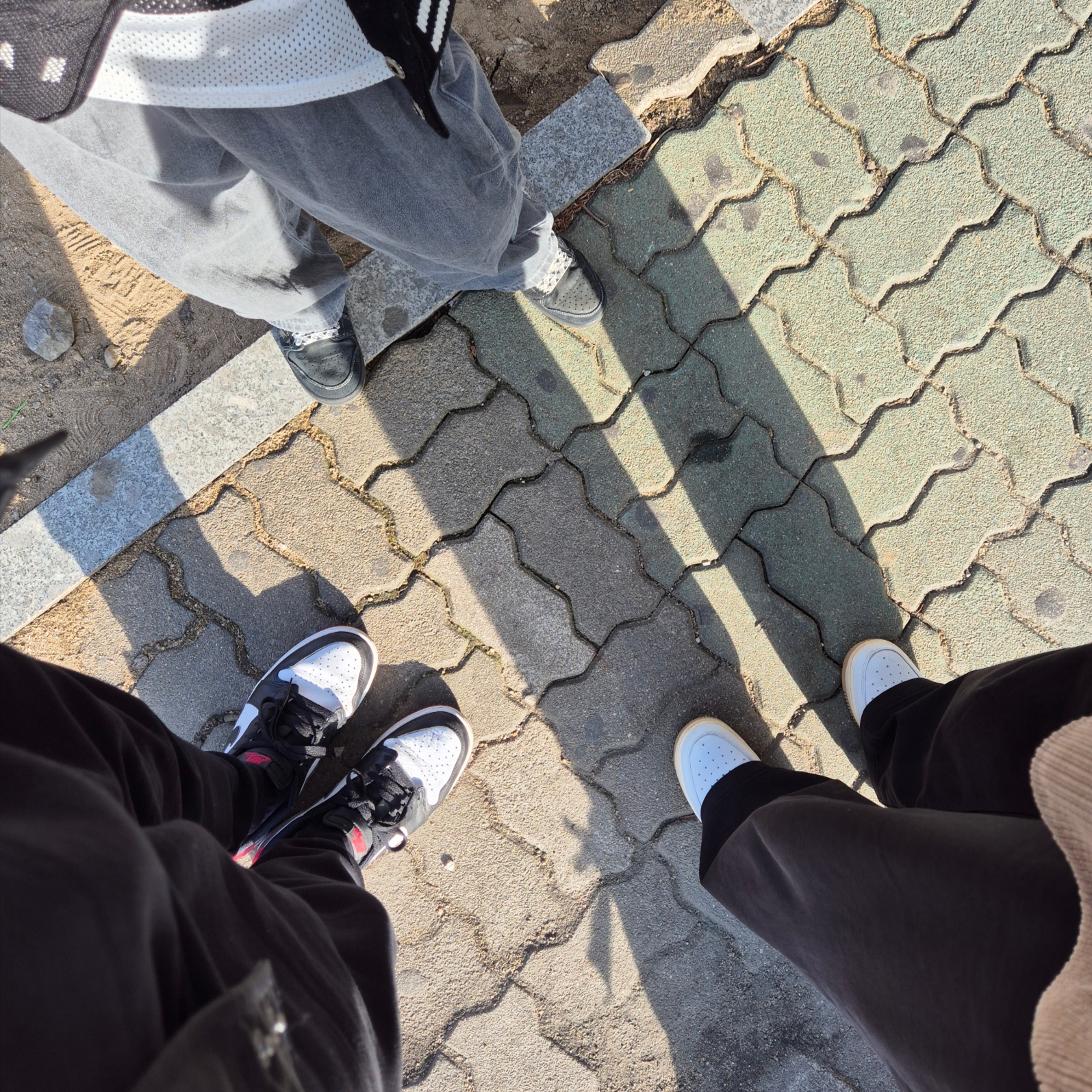 Jordan 1 Retro Low OG Black Toe, (PS) Jordan 1 x Travis Scott Retro Low OG SP Black Phantom 착용 스타일