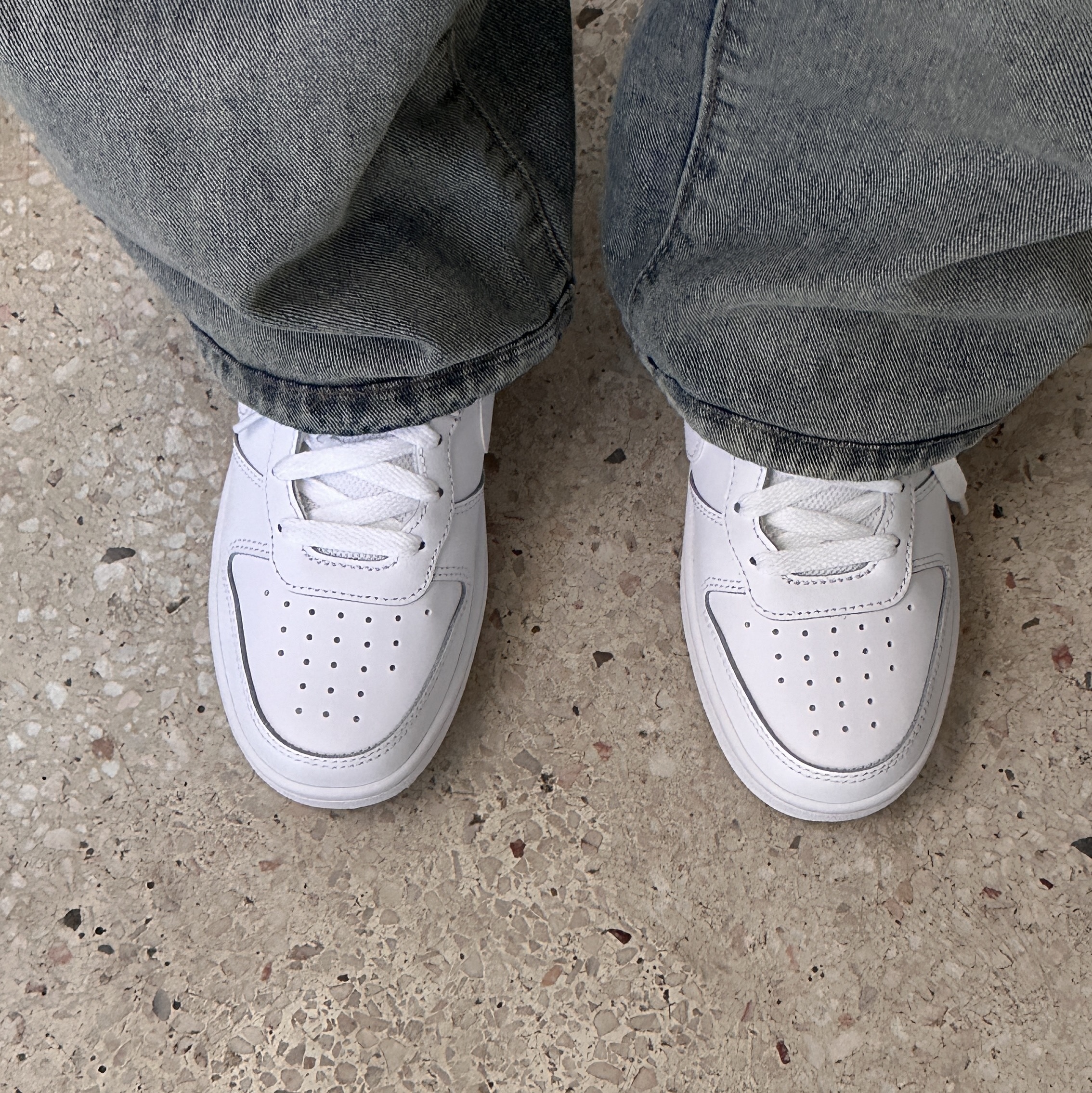 (GS) Nike Court Borough Low 2 Triple White 착용 스타일