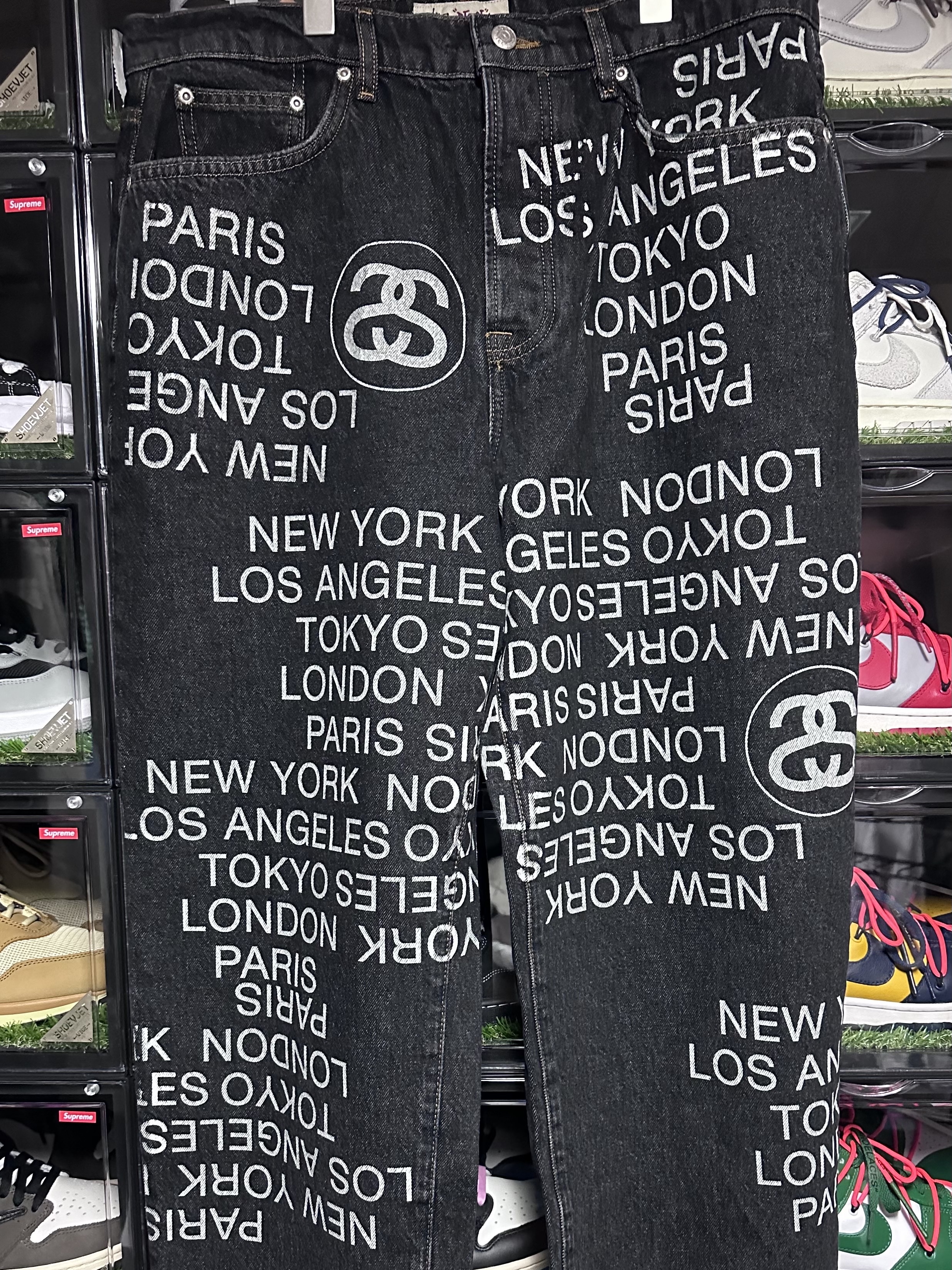 Stussy Big OL’ Jean City Link Denim Washed Black 착용 스타일 - 1
