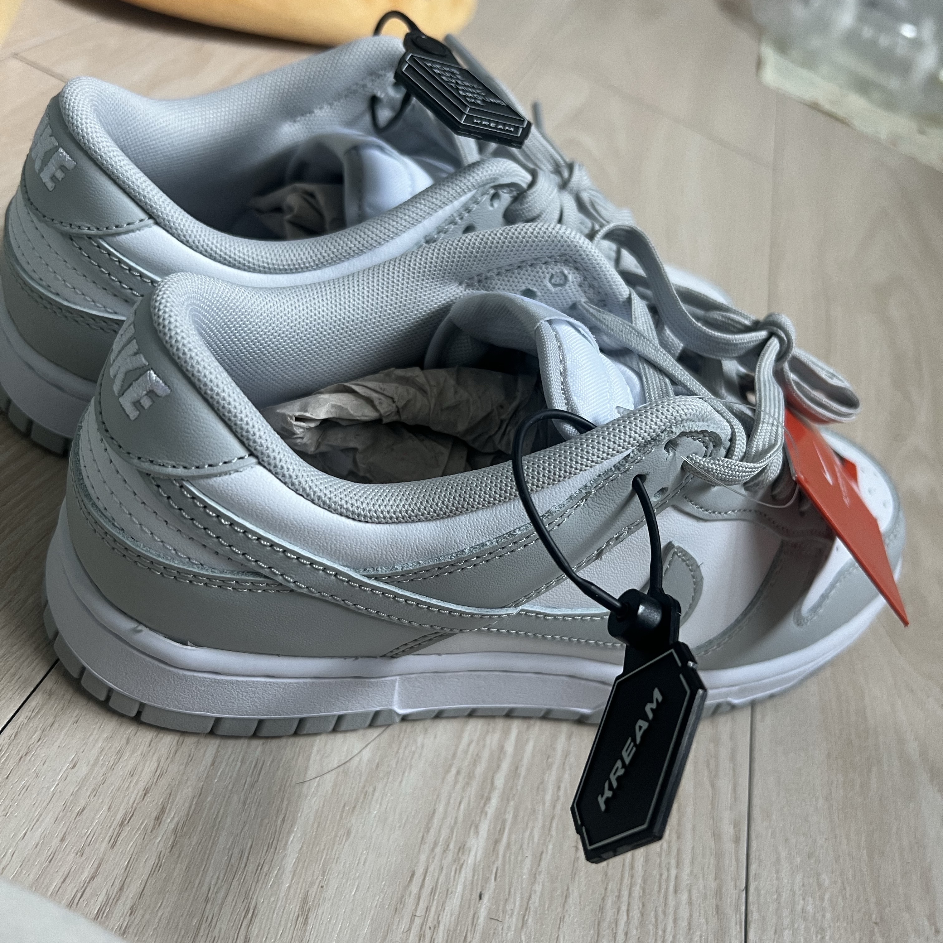Nike Dunk Low Retro Grey Fog 착용 스타일