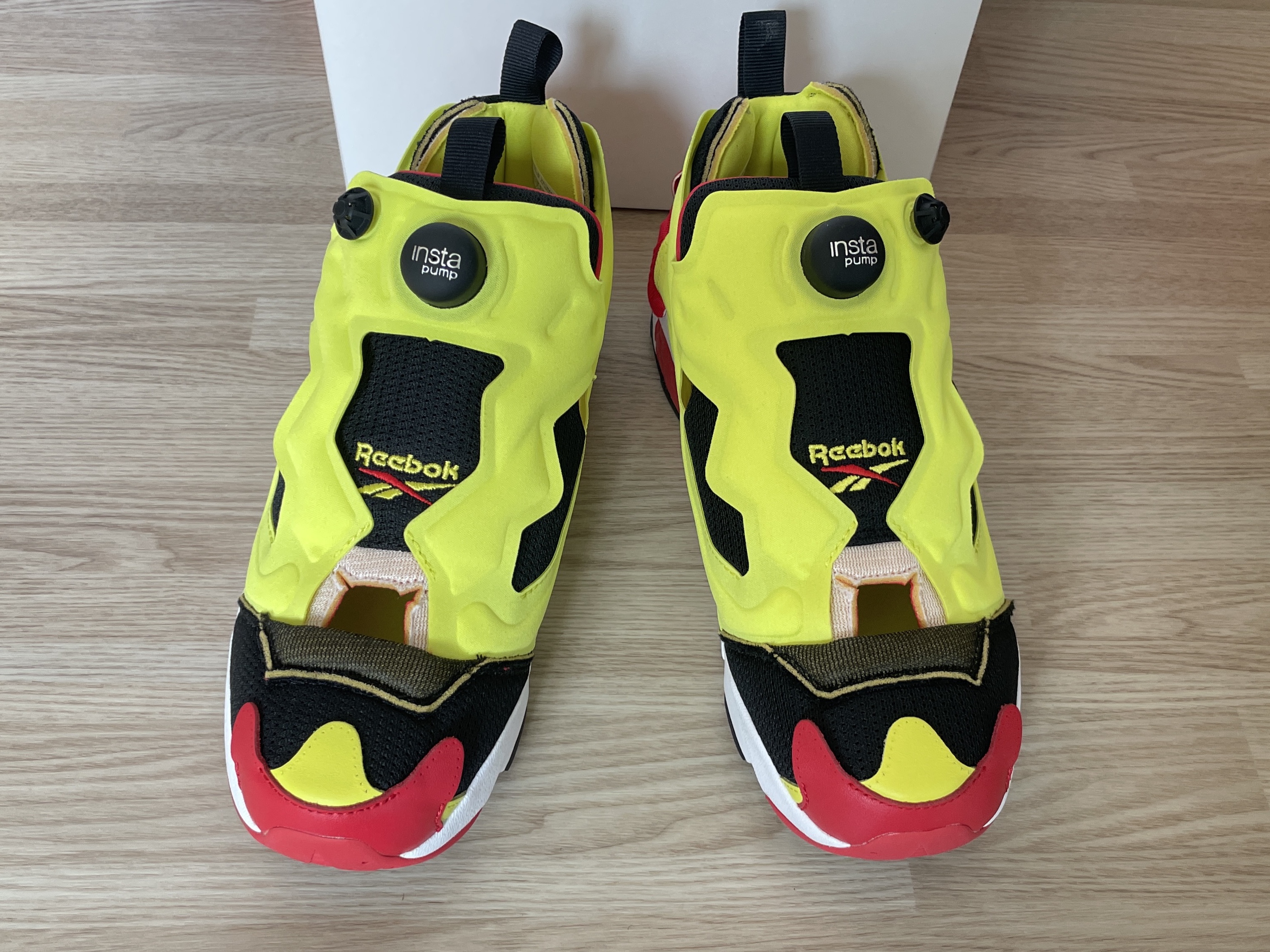 Reebok x Maison Margiela Project 0 IF Memory of Citron Yellow 착용 스타일 - 3