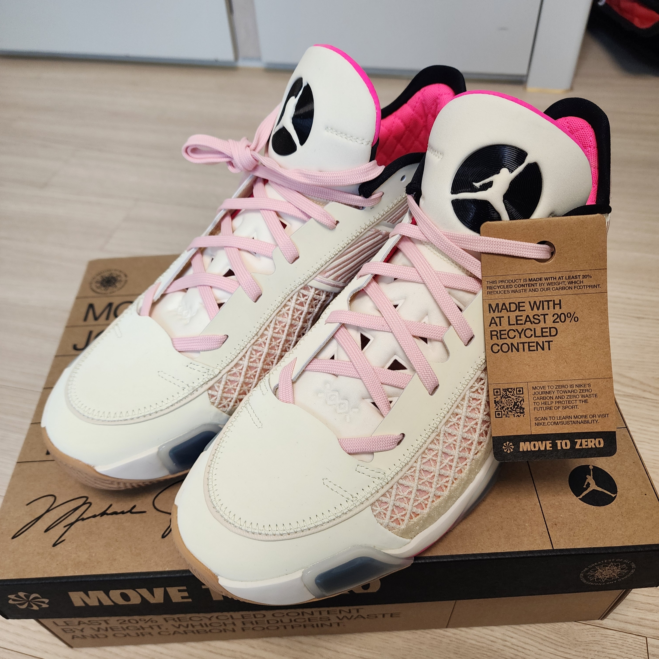 Jordan XXXVIII Low PF Coconut Milk Atmosphere 착용 스타일 - 1
