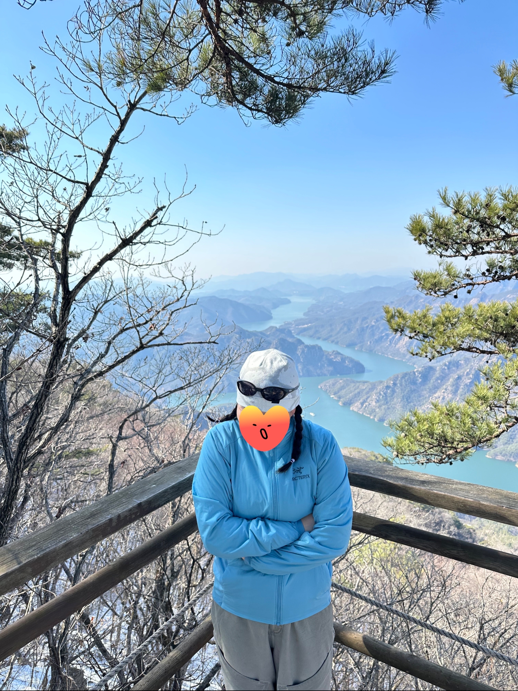 Arc'teryx Atom LT Hoody Jungle, (W) Arc'teryx Atom Jacket Solace 착용 스타일 - 4