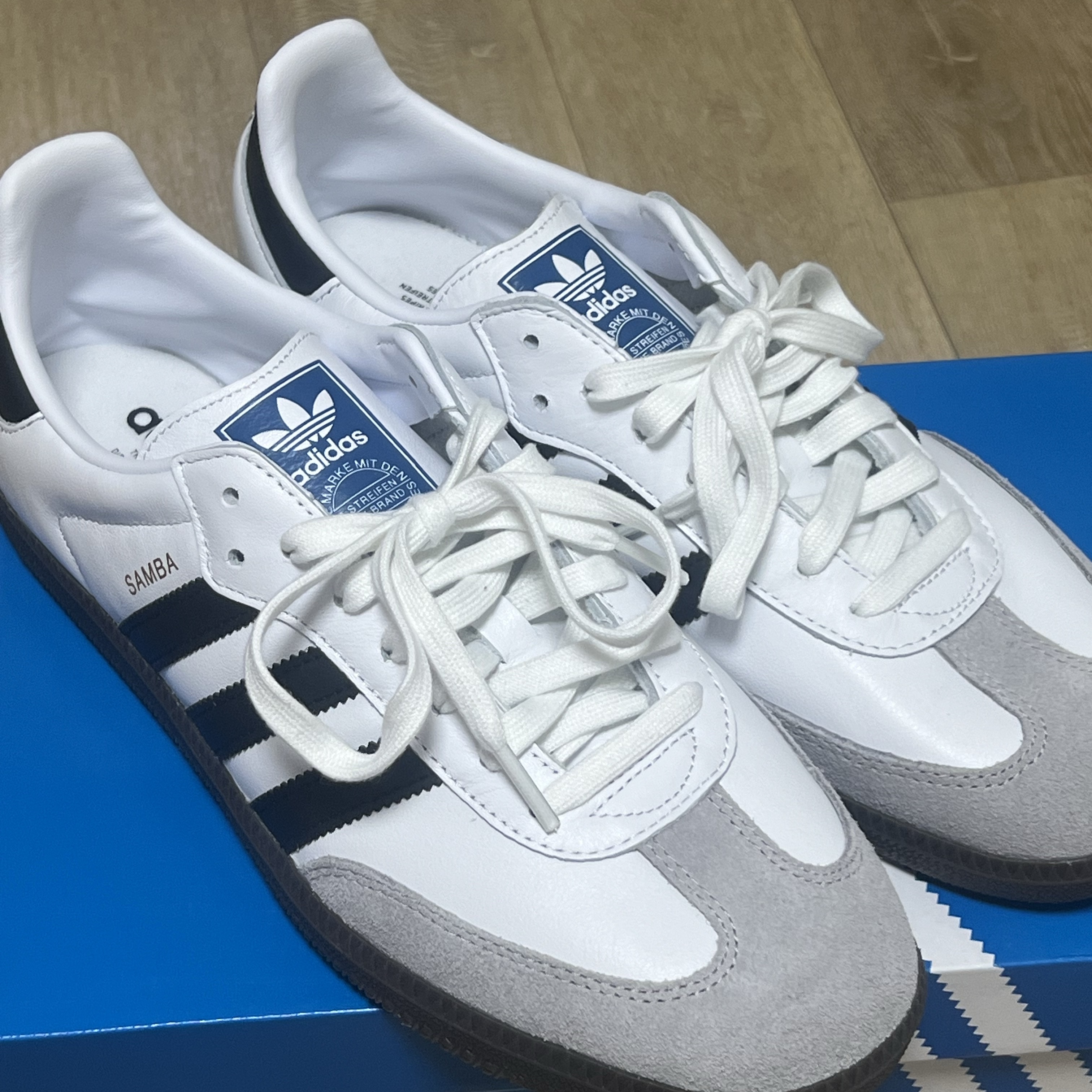 Adidas Samba OG Cloud White 착용 스타일