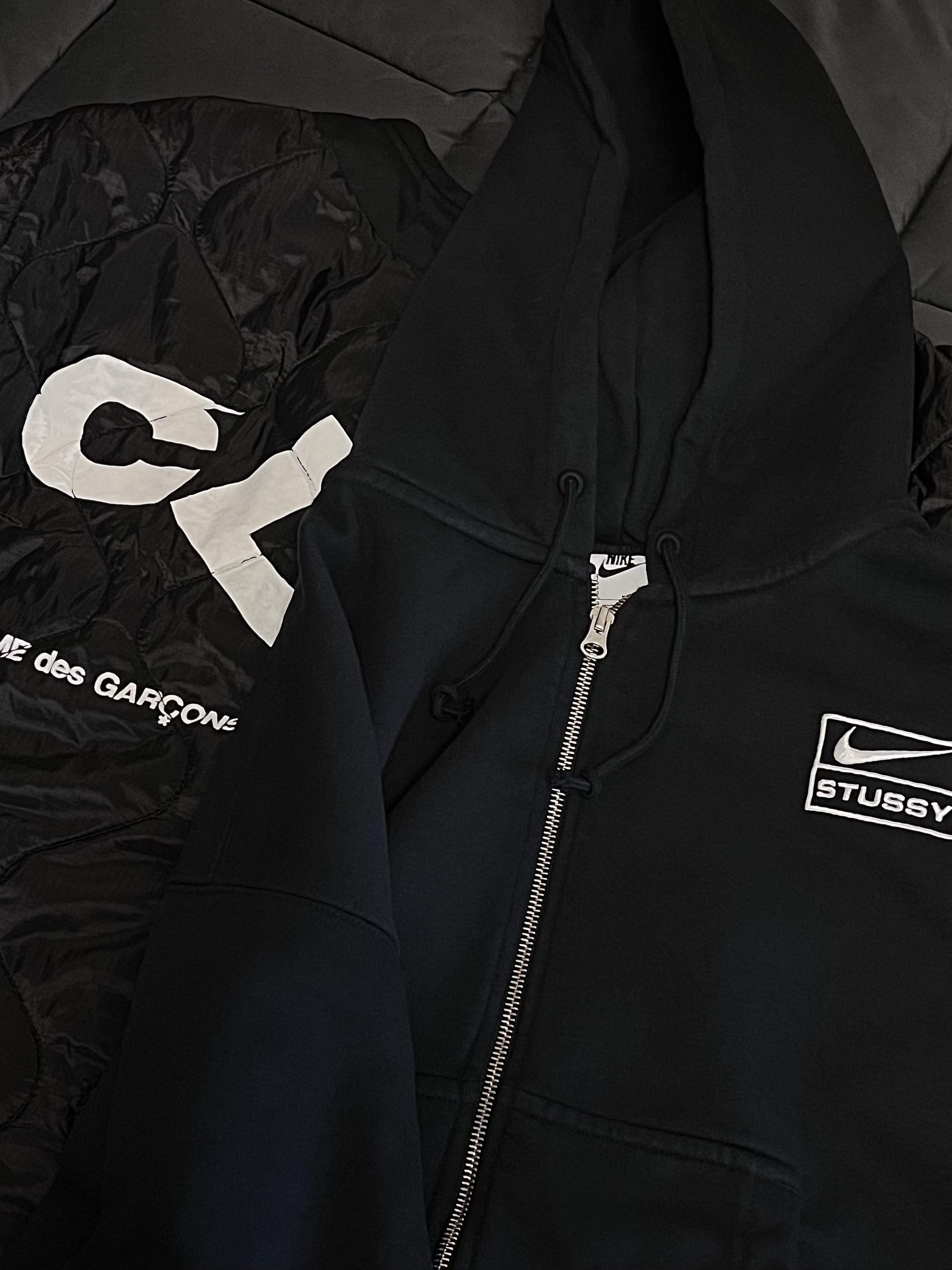 CDG x Alpha Industries Liner Jacket Black, Nike x Stussy Full Zip Washed Fleece Hoodie Black (FJ9175-010) 착용 스타일