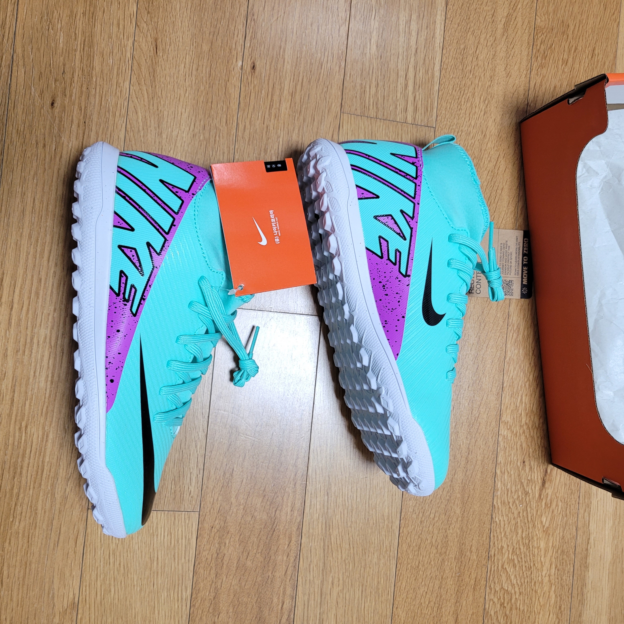 (GS) Nike Mercurial Superfly 9 Club TF Hyper Turquoise 착용 스타일 - 2
