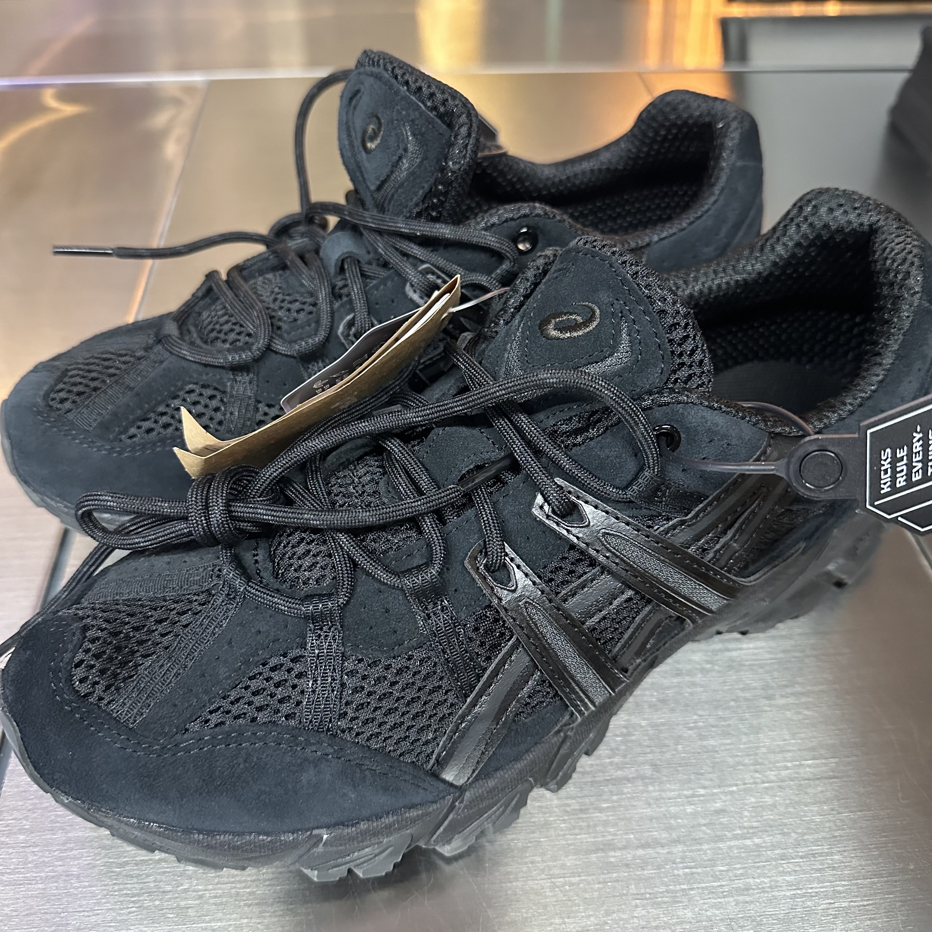 Asics Gel-Sonoma 15-50 Black 착용 스타일