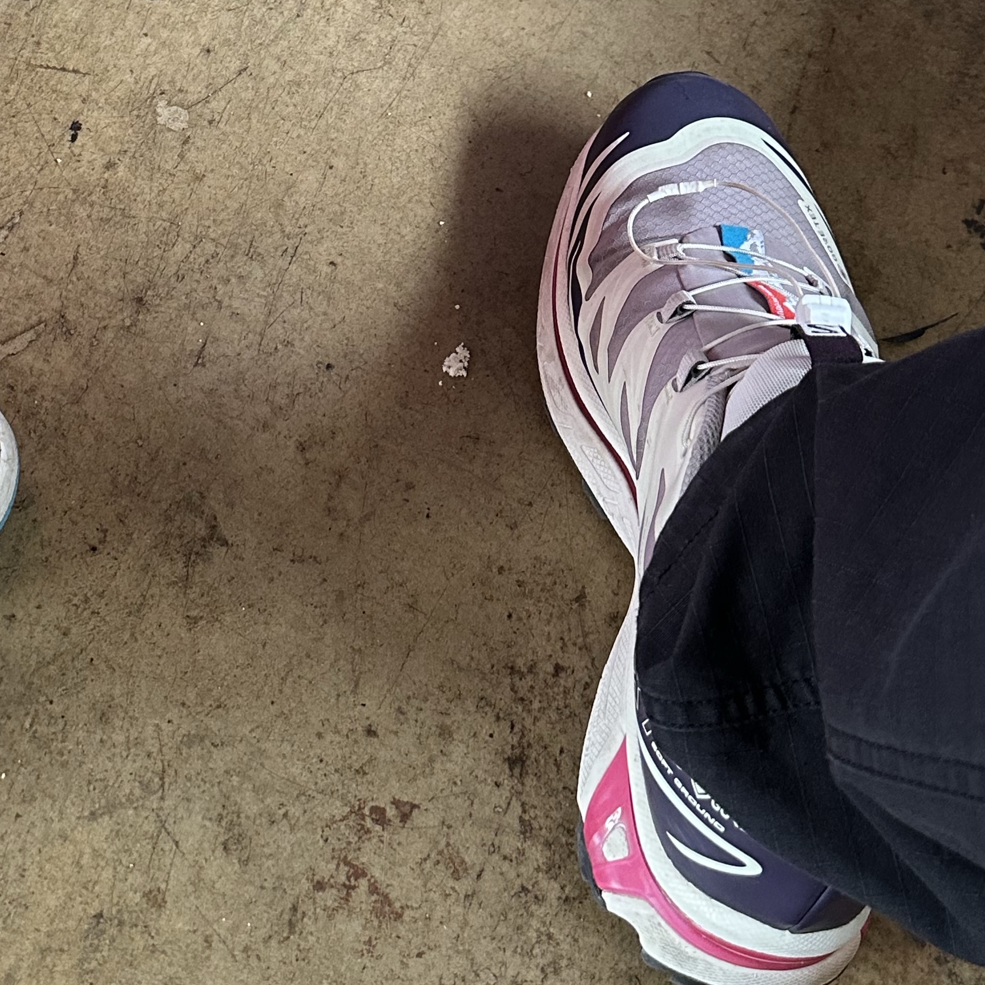 Salomon x Kith XT-6 Gore-Tex Quail Moonscape Vanilla Ice 착용 스타일