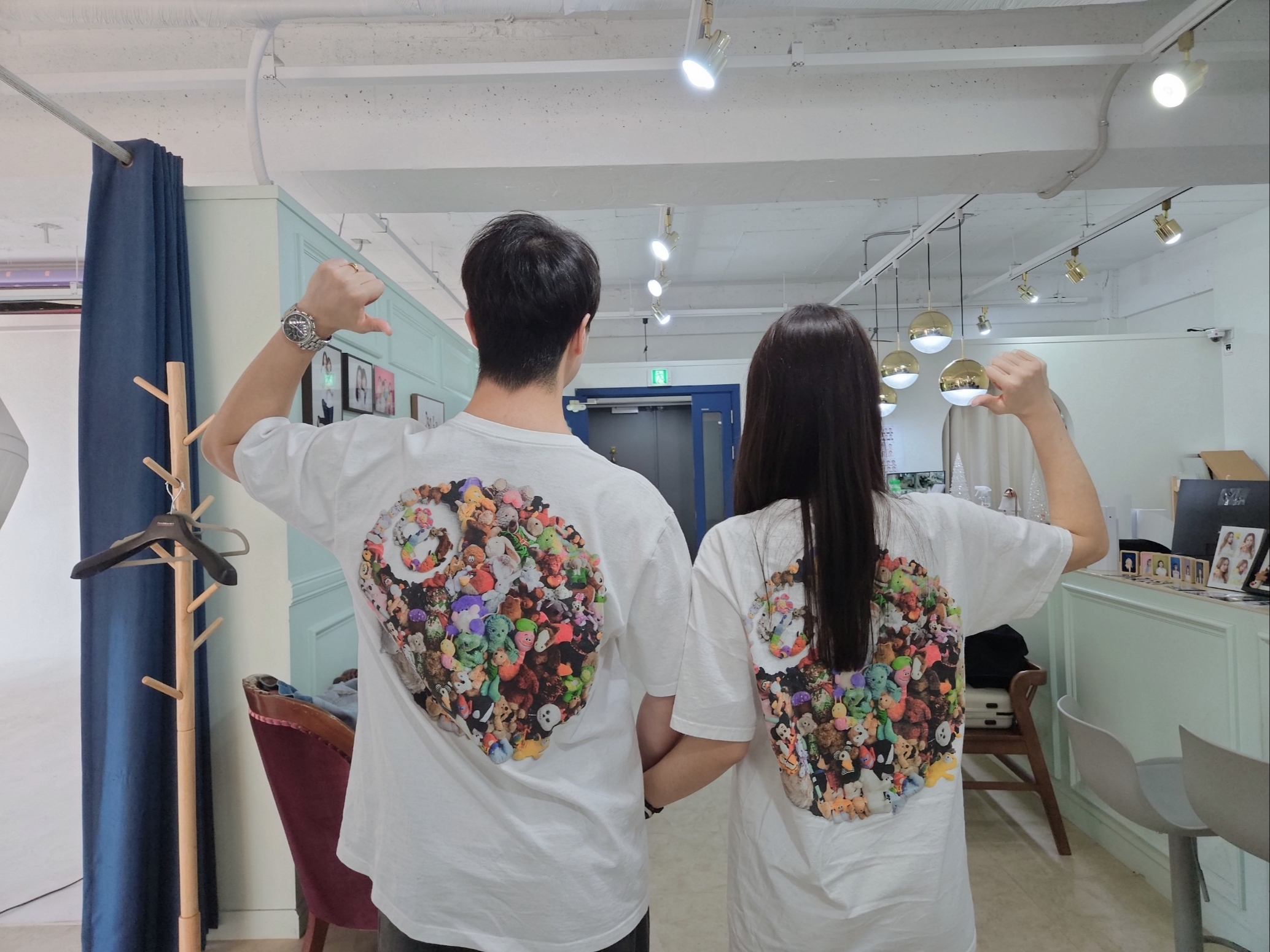Stussy Plush T-Shirt White 착용 스타일