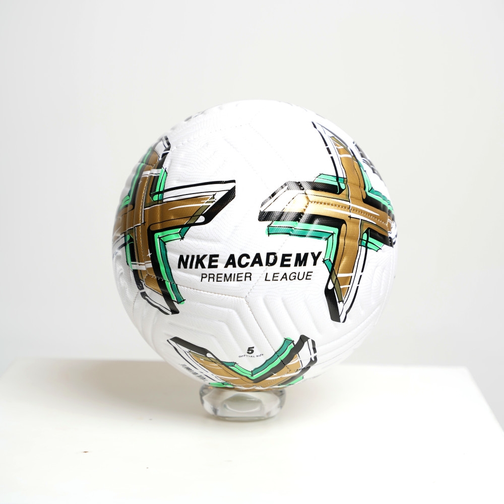 Nike Premier League 2022/23 Academy Football White Gold Black 착용 스타일 - 2