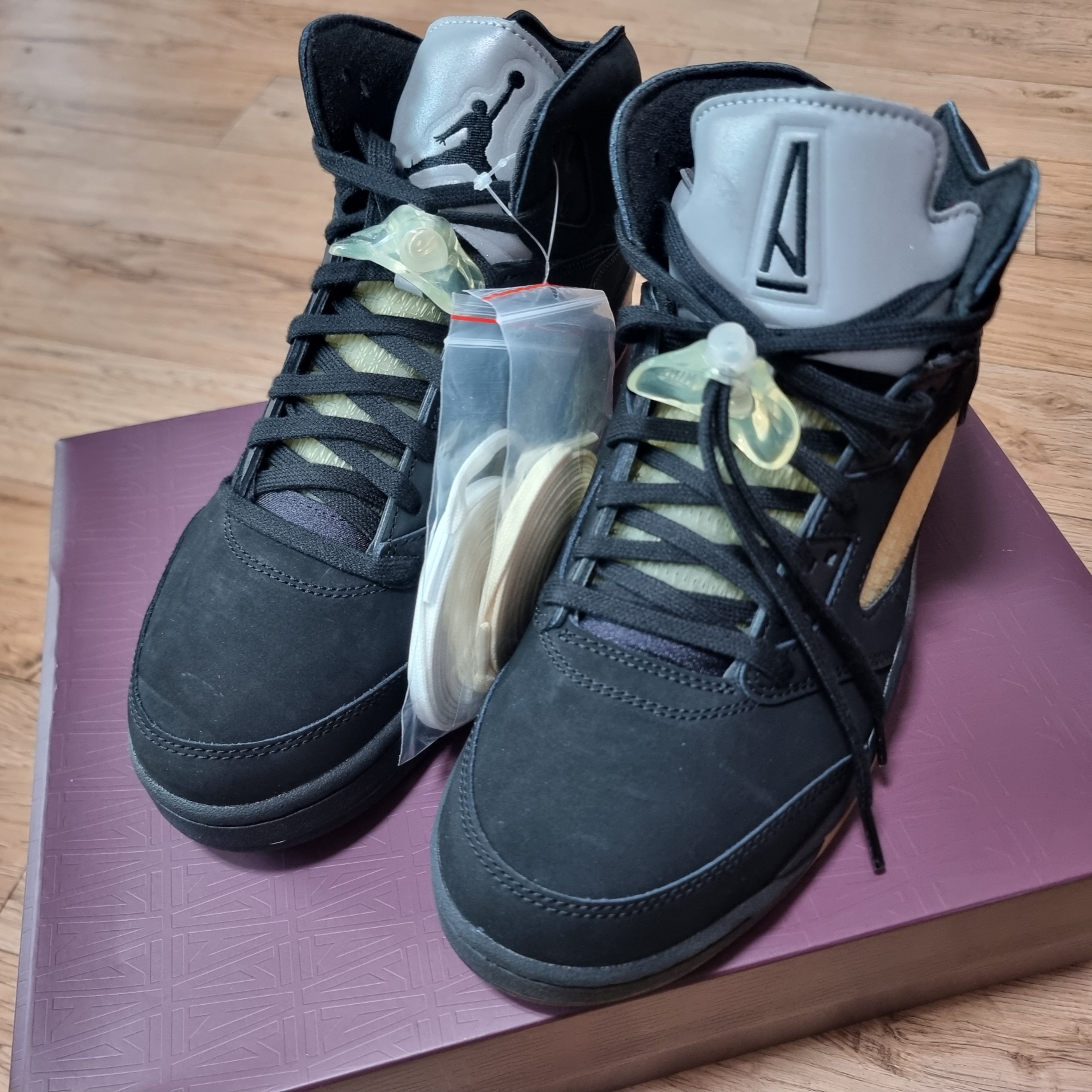 Jordan 5 x A Ma Maniere Retro Dusk 착용 스타일 - 2