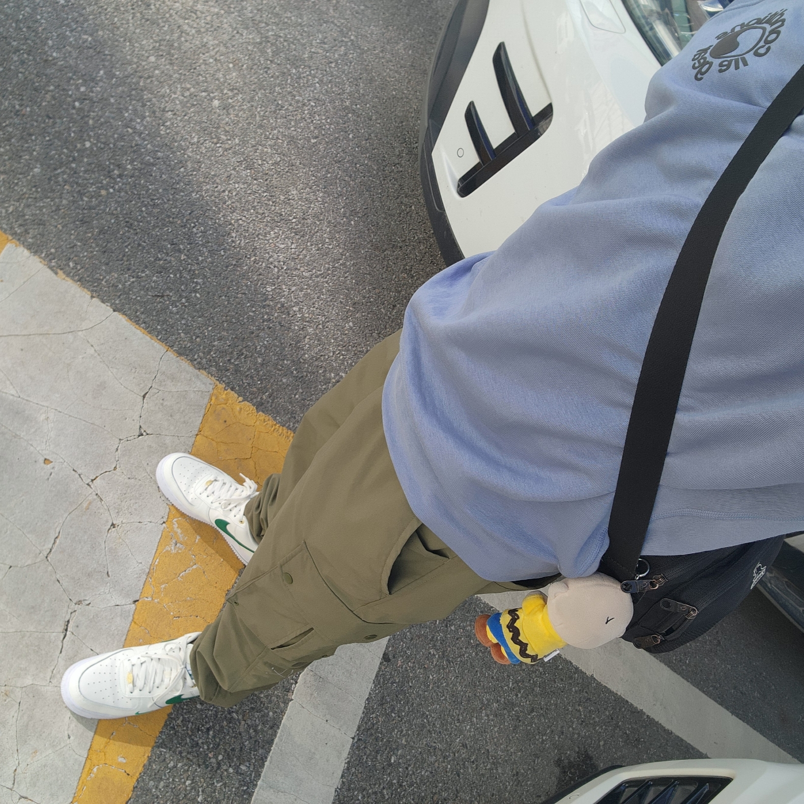 Nike Air Force 1 '07 LV8 40th Anniversary Join Forces Sail Malachite 착용 스타일 - 2